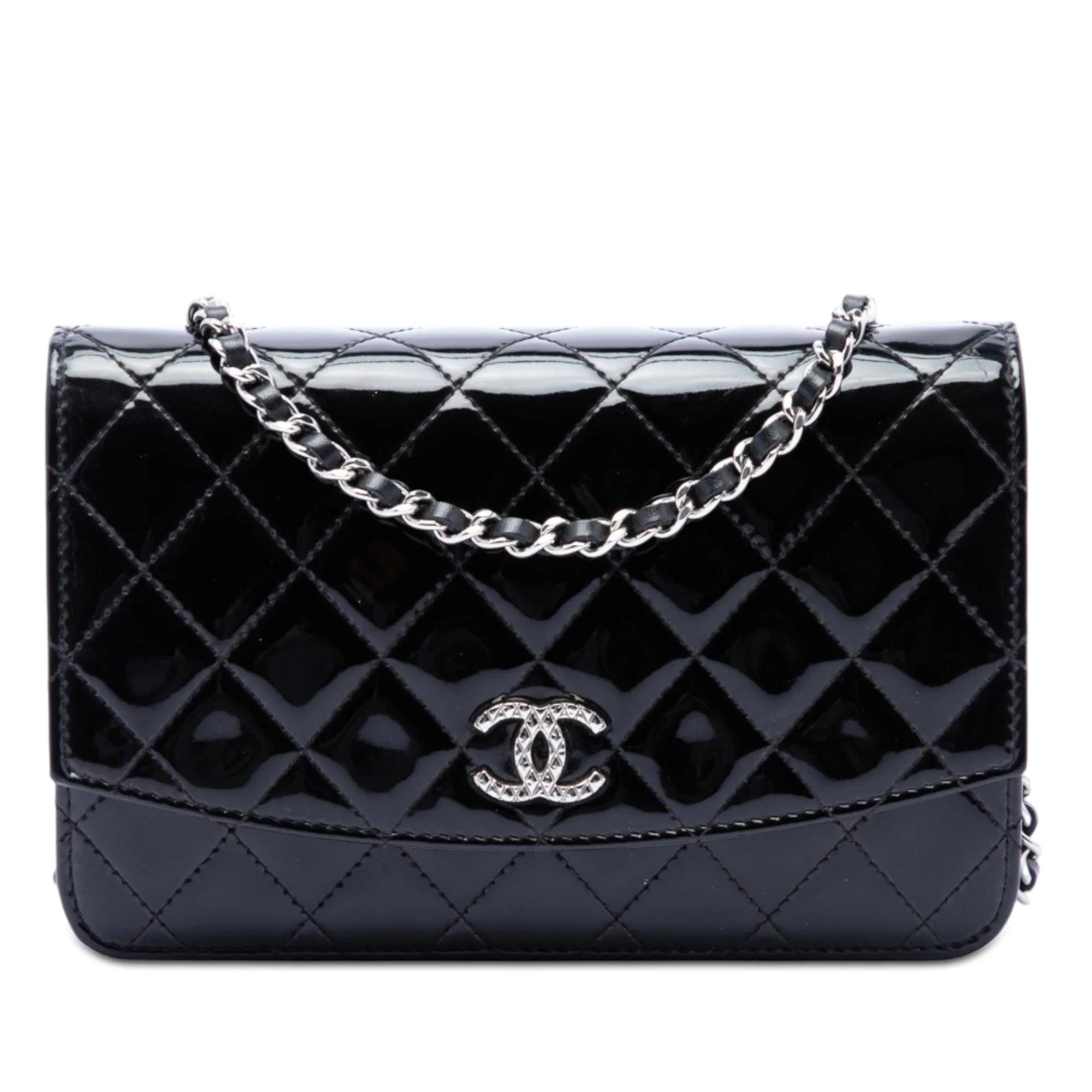 Wallet On Chain patent leather crossbody bag