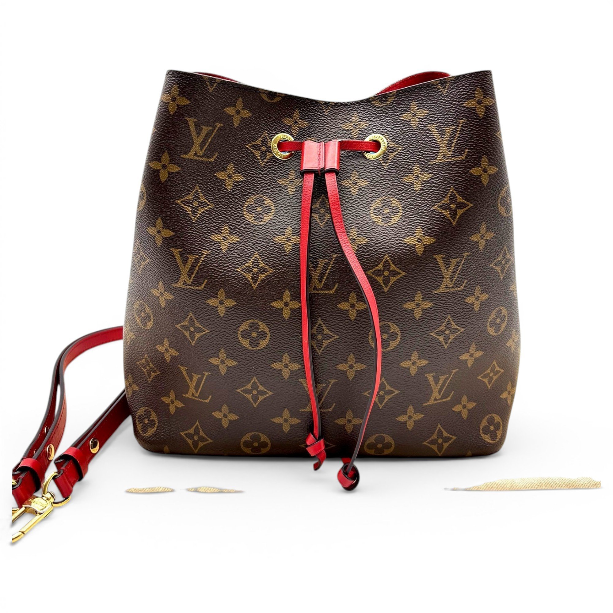NéoNoé leather handbag