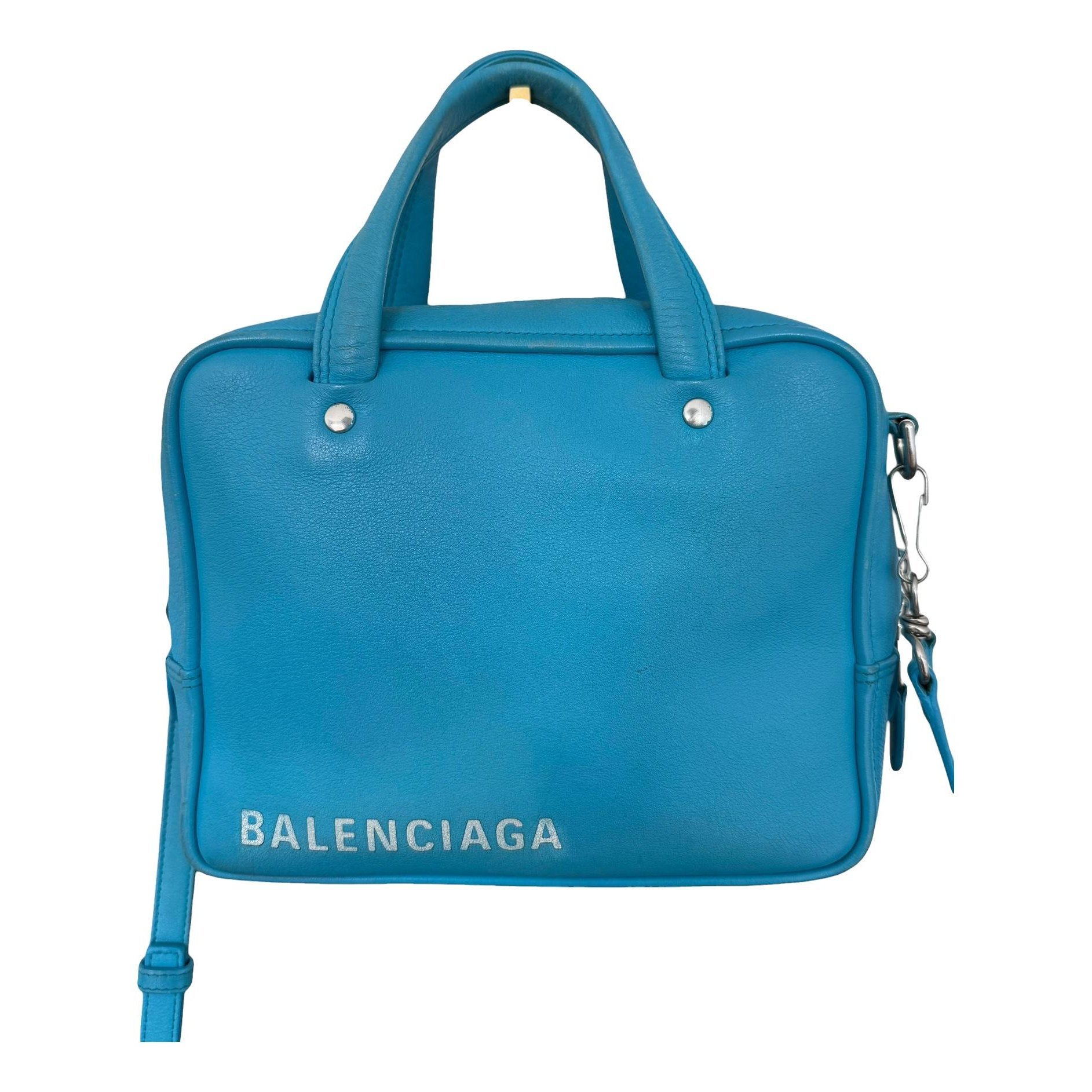 Triangle leather handbag