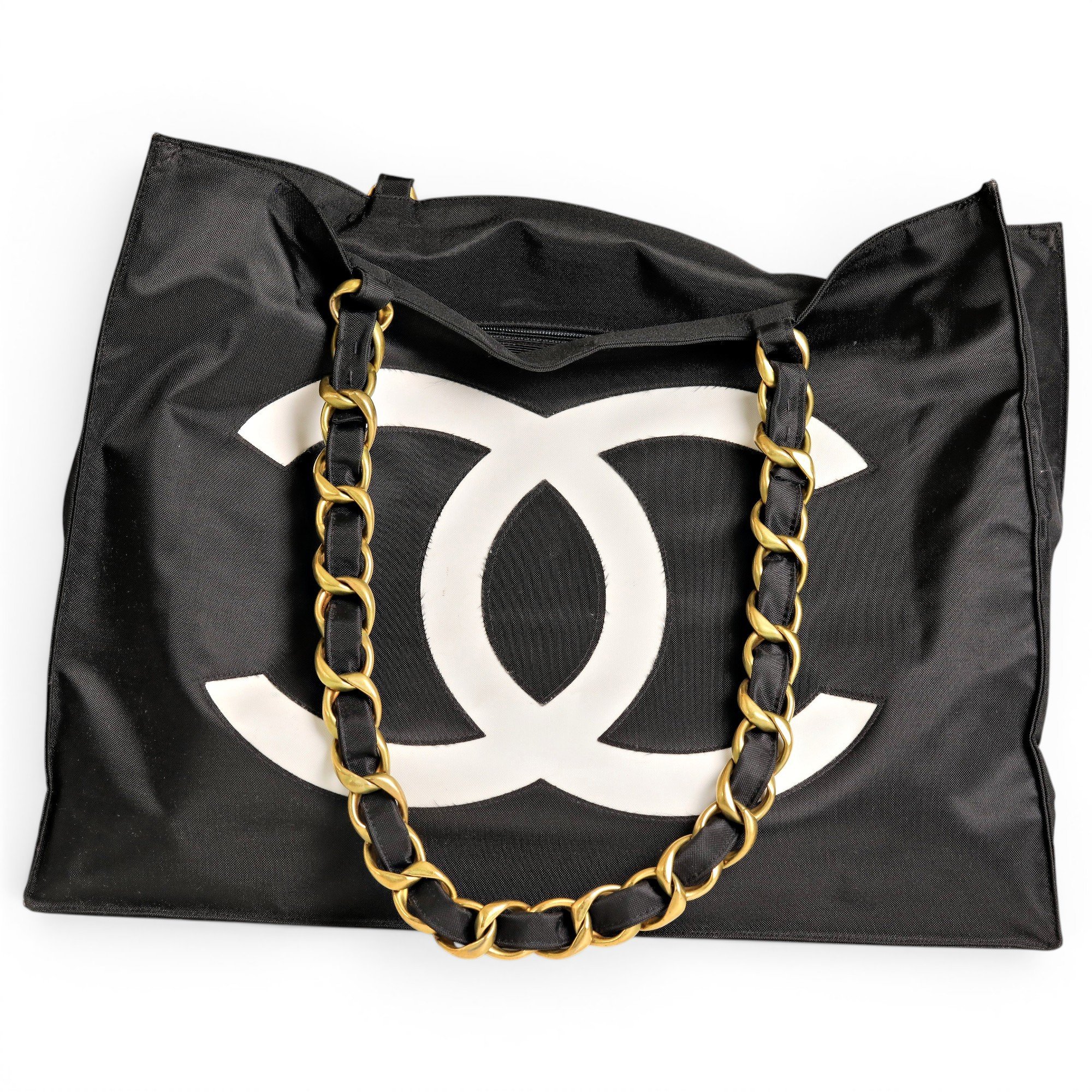 Vintage CC Chain tote