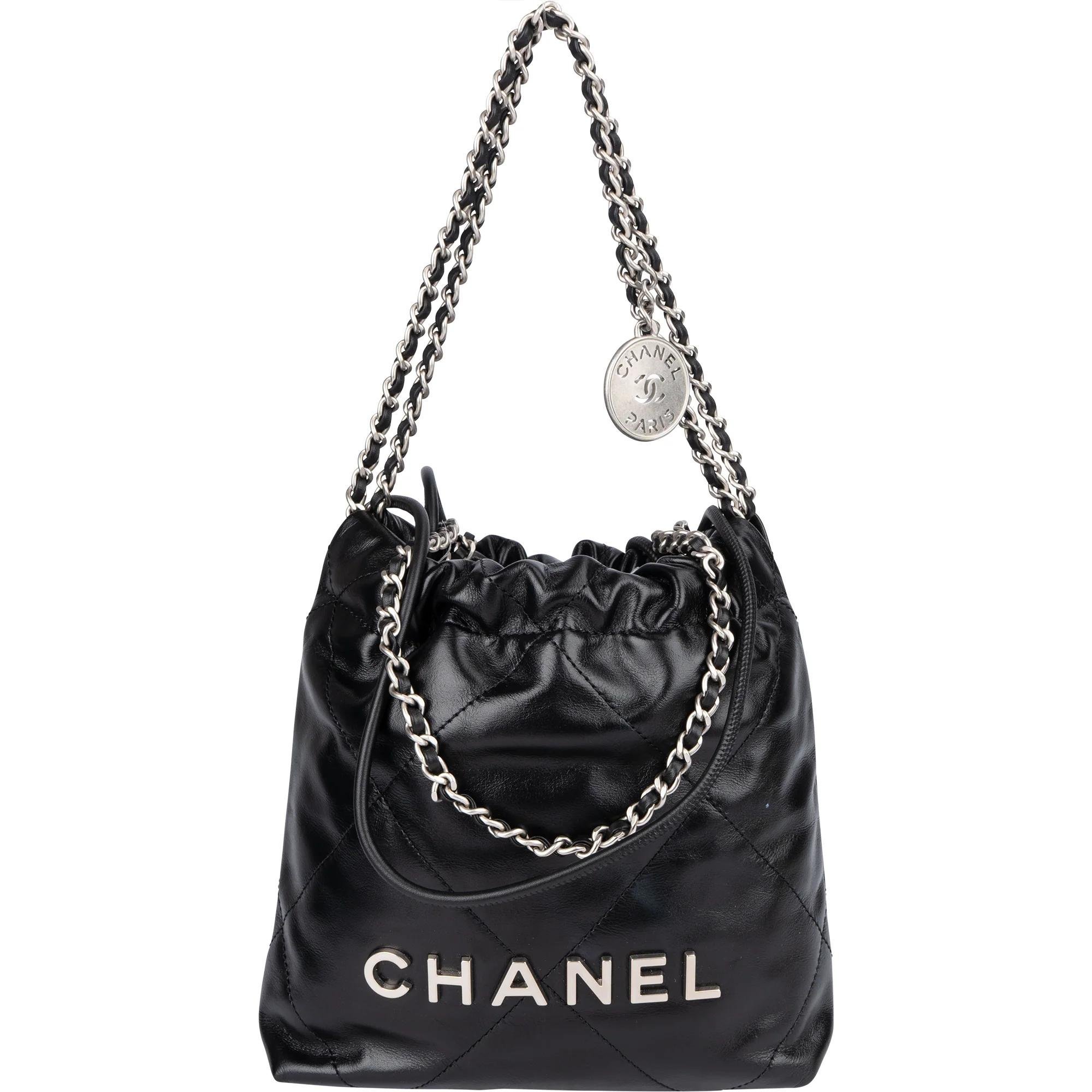 Chanel 22 leather handbag