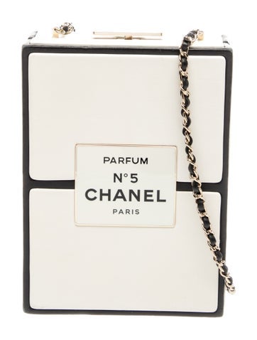 No.5 Parfum Box Clutch w/ Chain