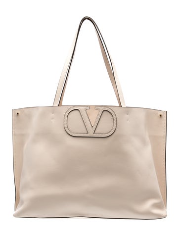 Rockstud Tote