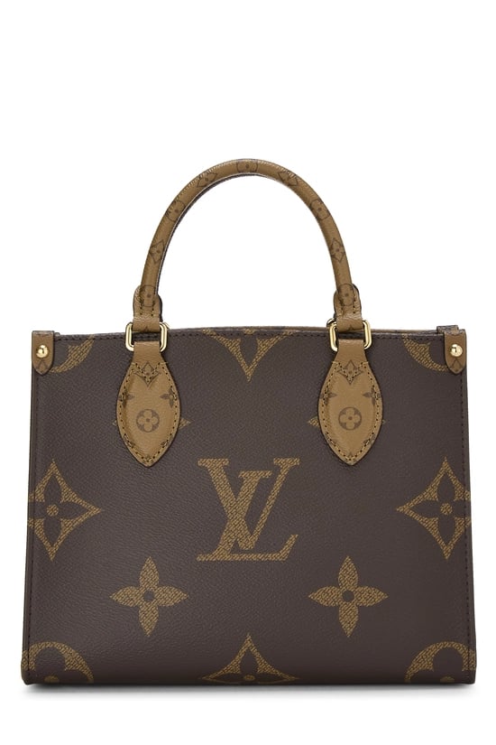 Monogram Reversed Giant On The Go PM