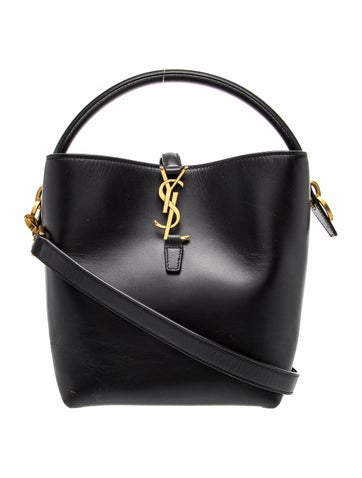 Leather Bucket Bag 2023