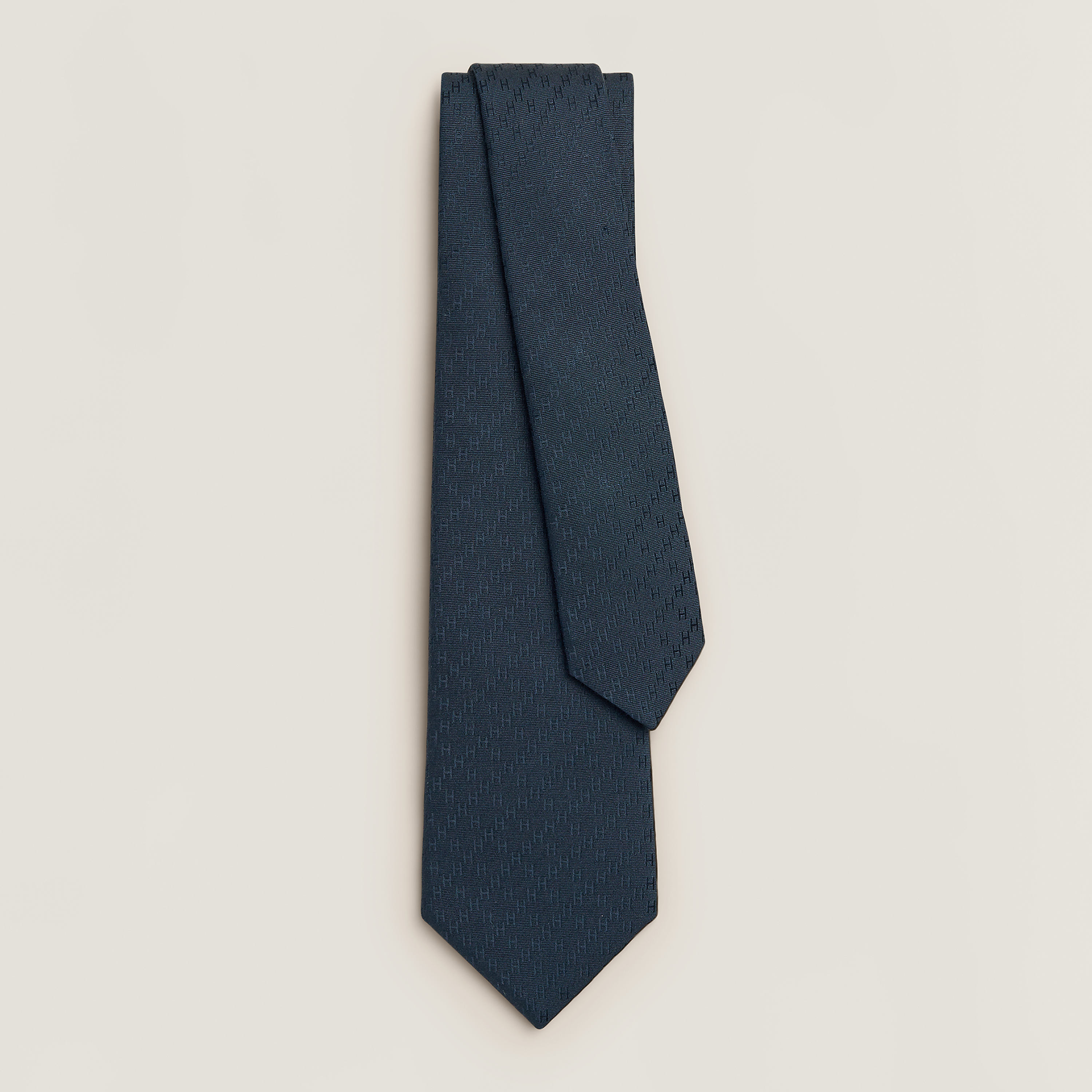 Faconnee New H tie