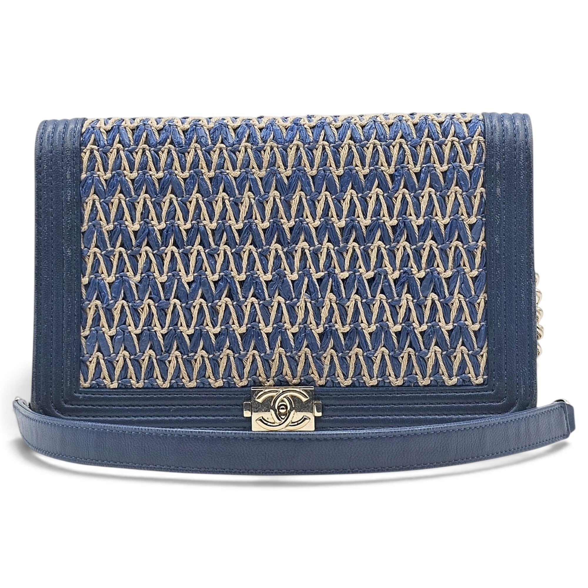 Wallet On Chain Boy leather crossbody bag