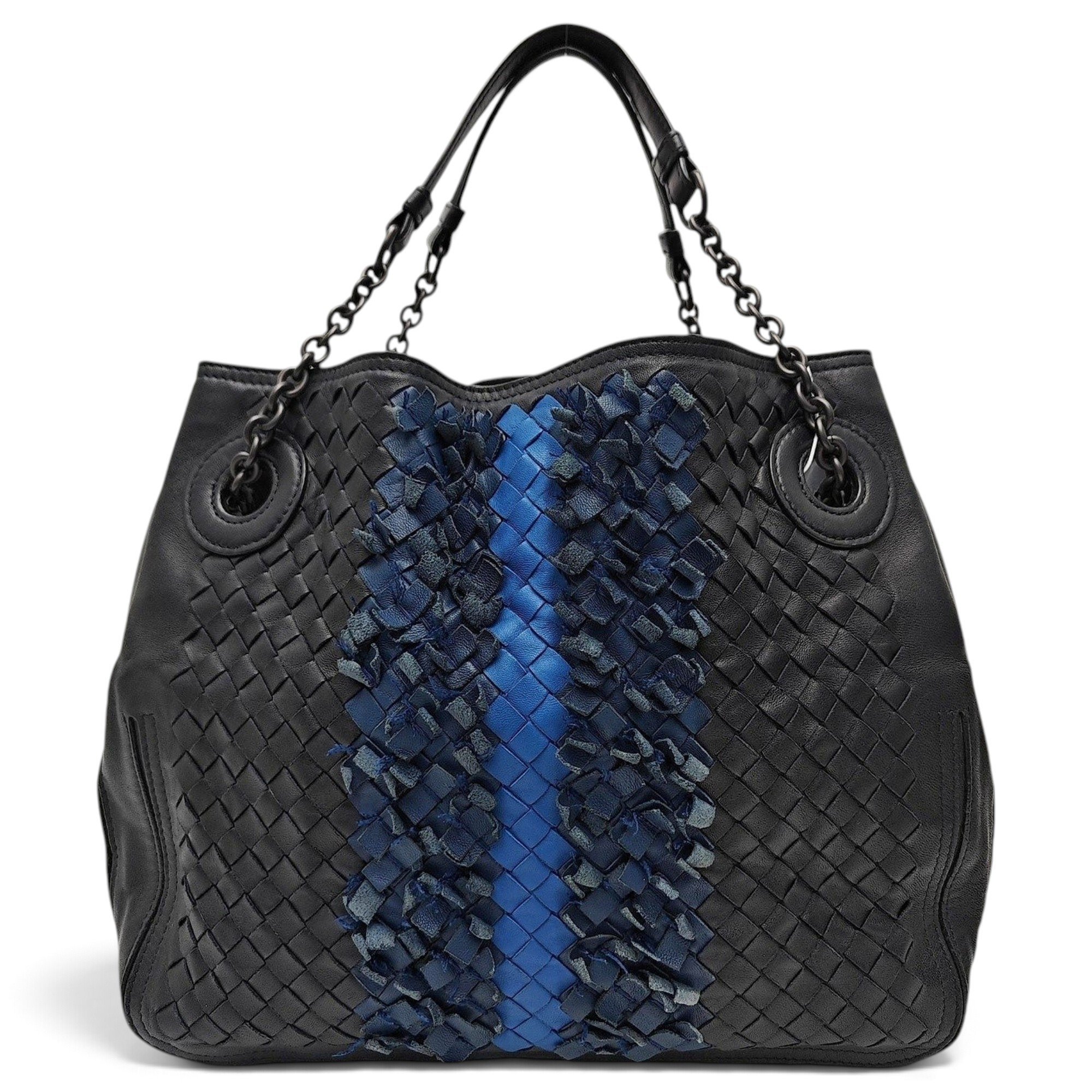 Bottega Veneta Andiamo leather handbag