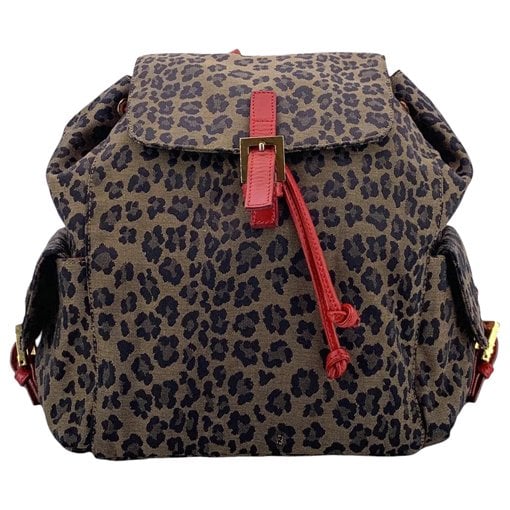Cloth backpack
