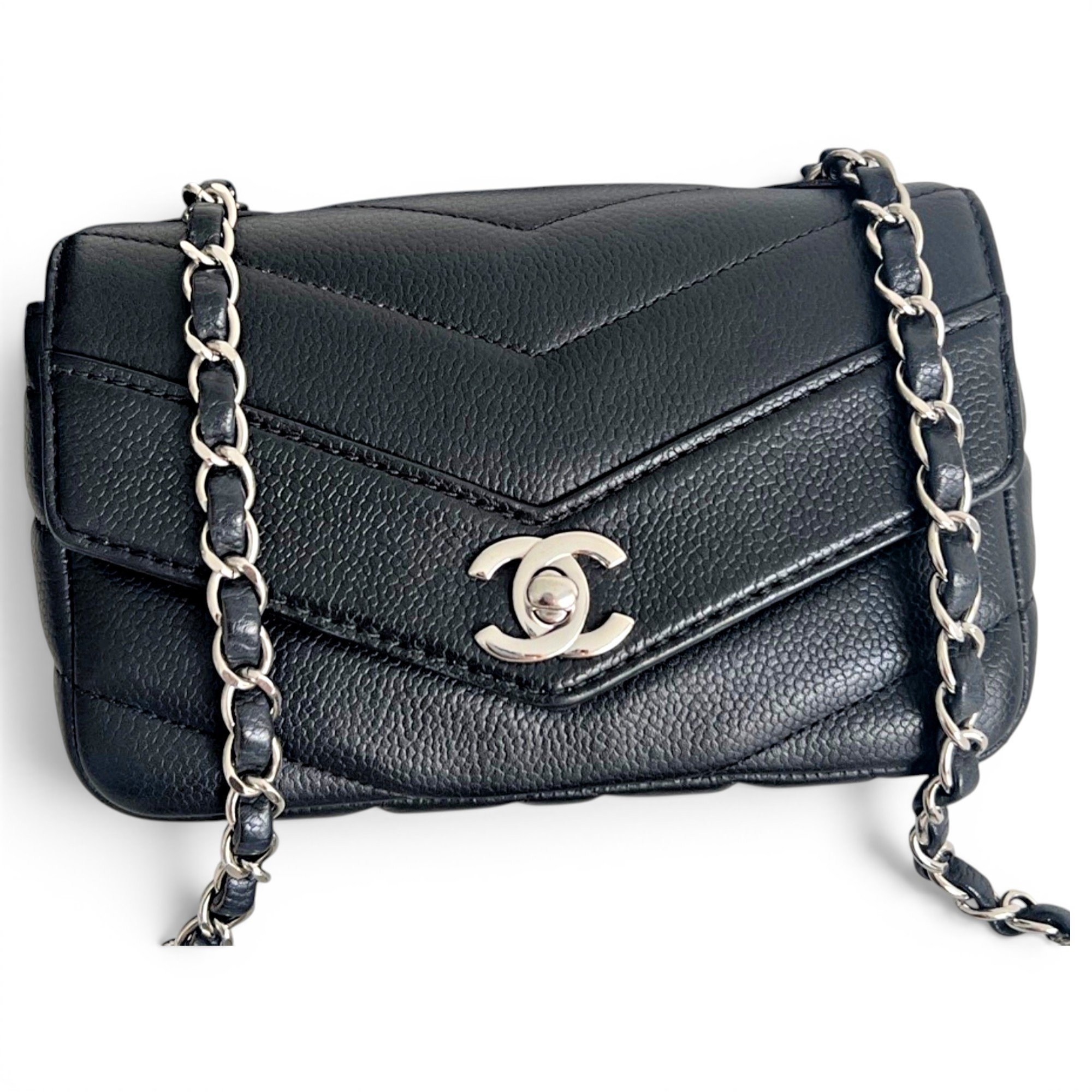 Timeless/Classique leather crossbody bag