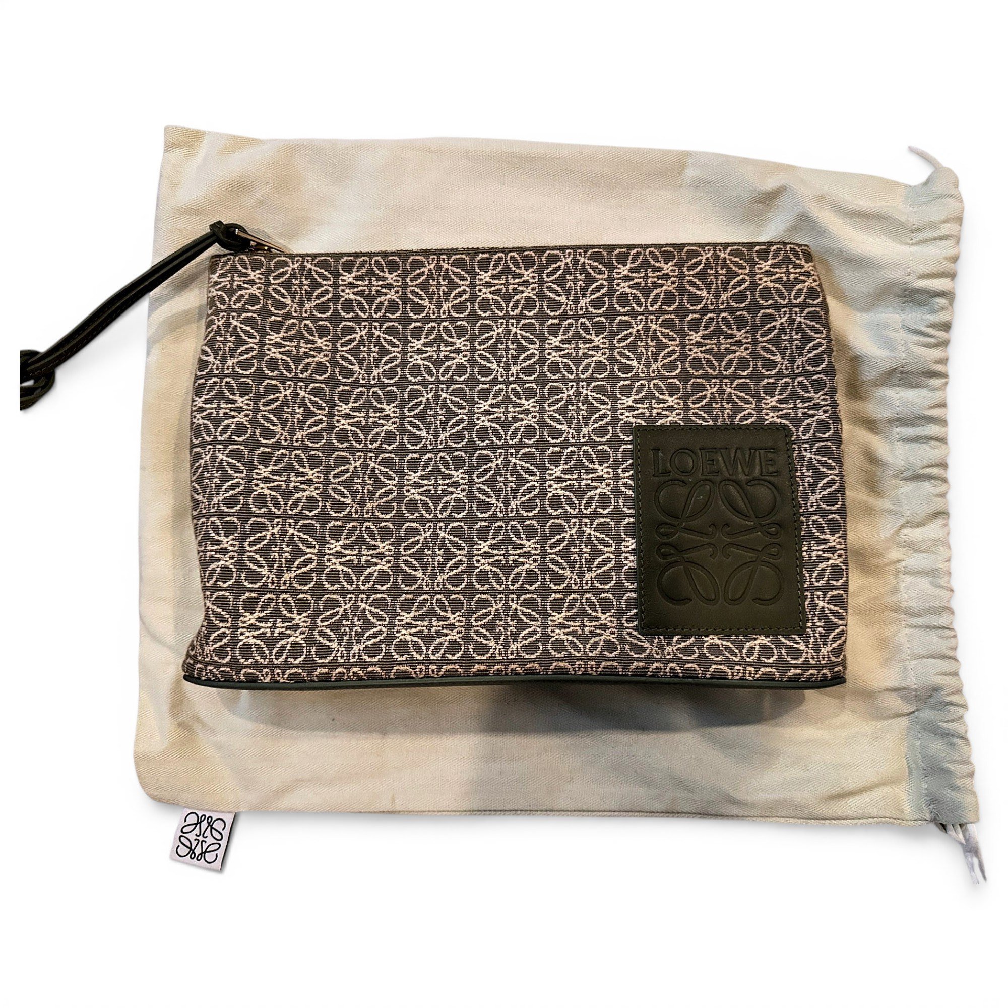 Cloth clutch bag