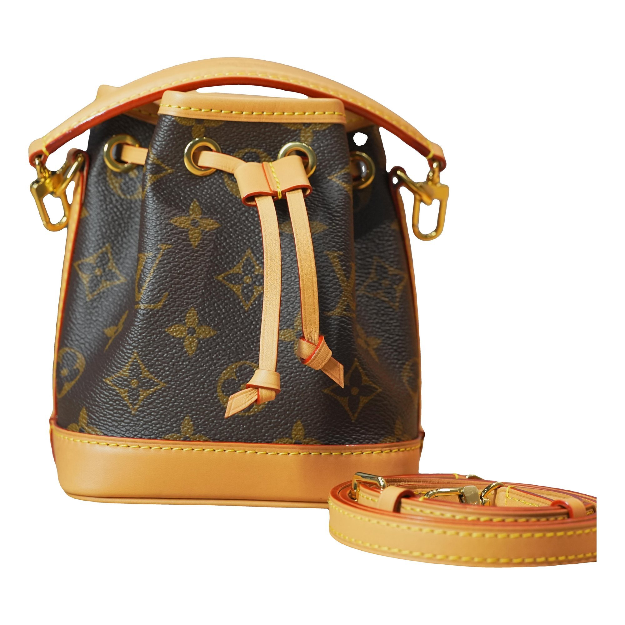 Nano Noé leather crossbody bag