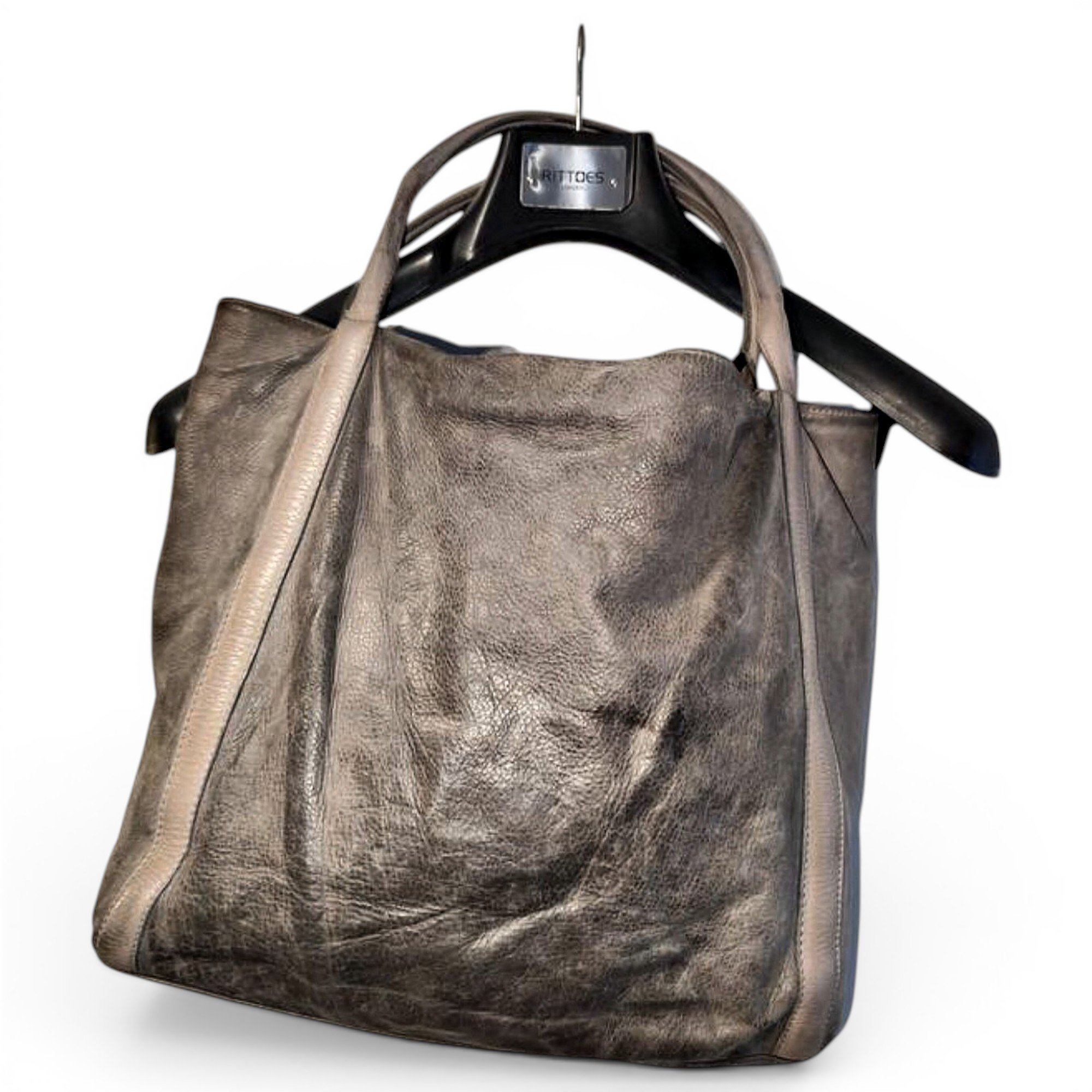 Leather bag