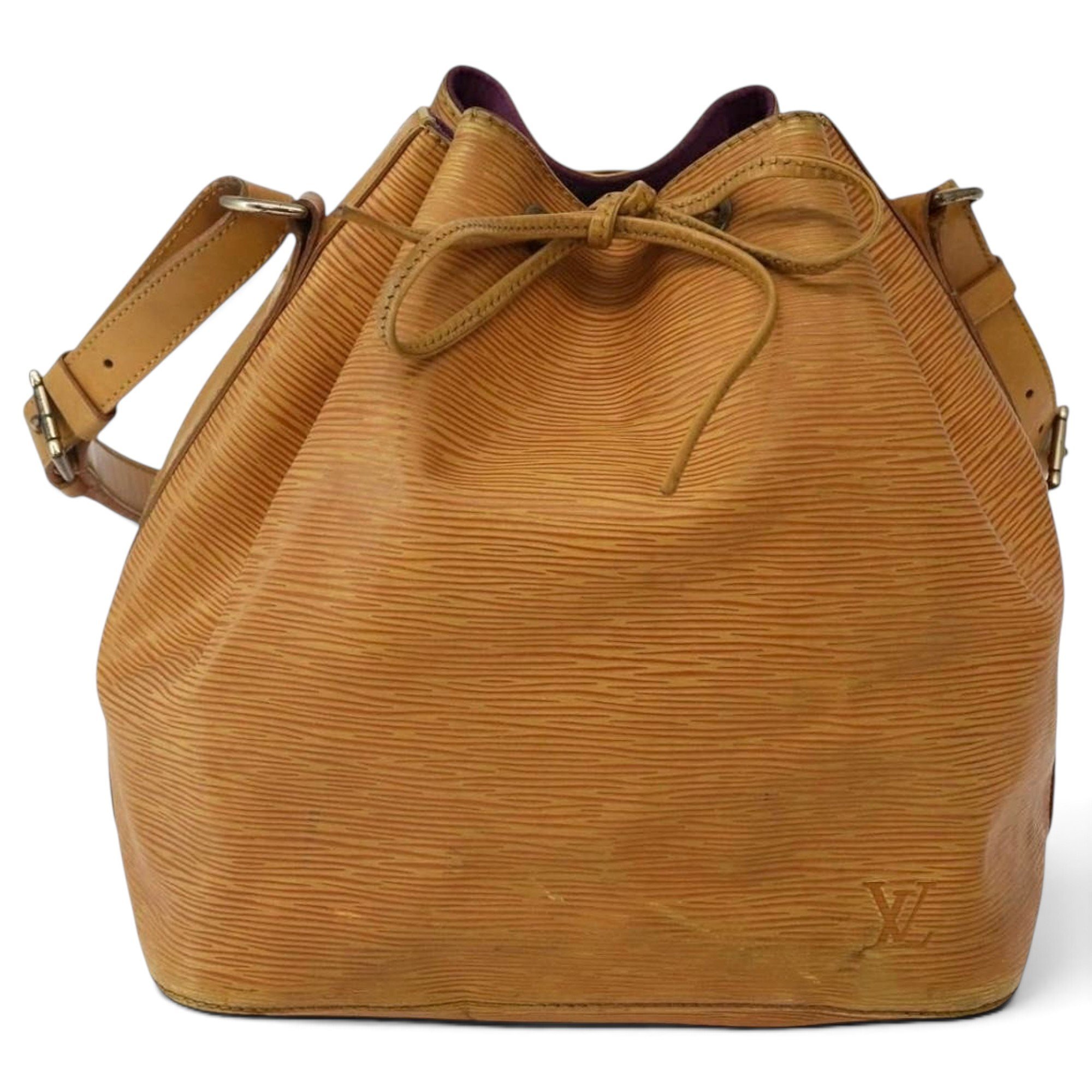 Noé leather handbag