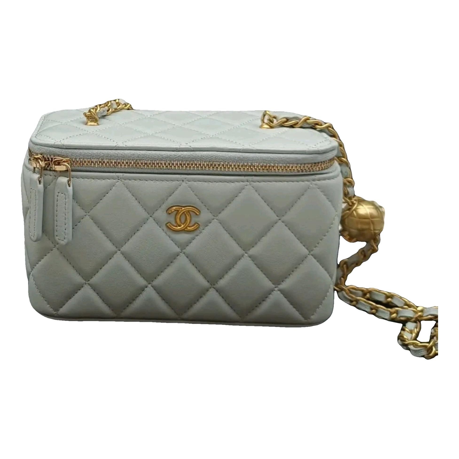 Trendy CC Vanity leather handbag