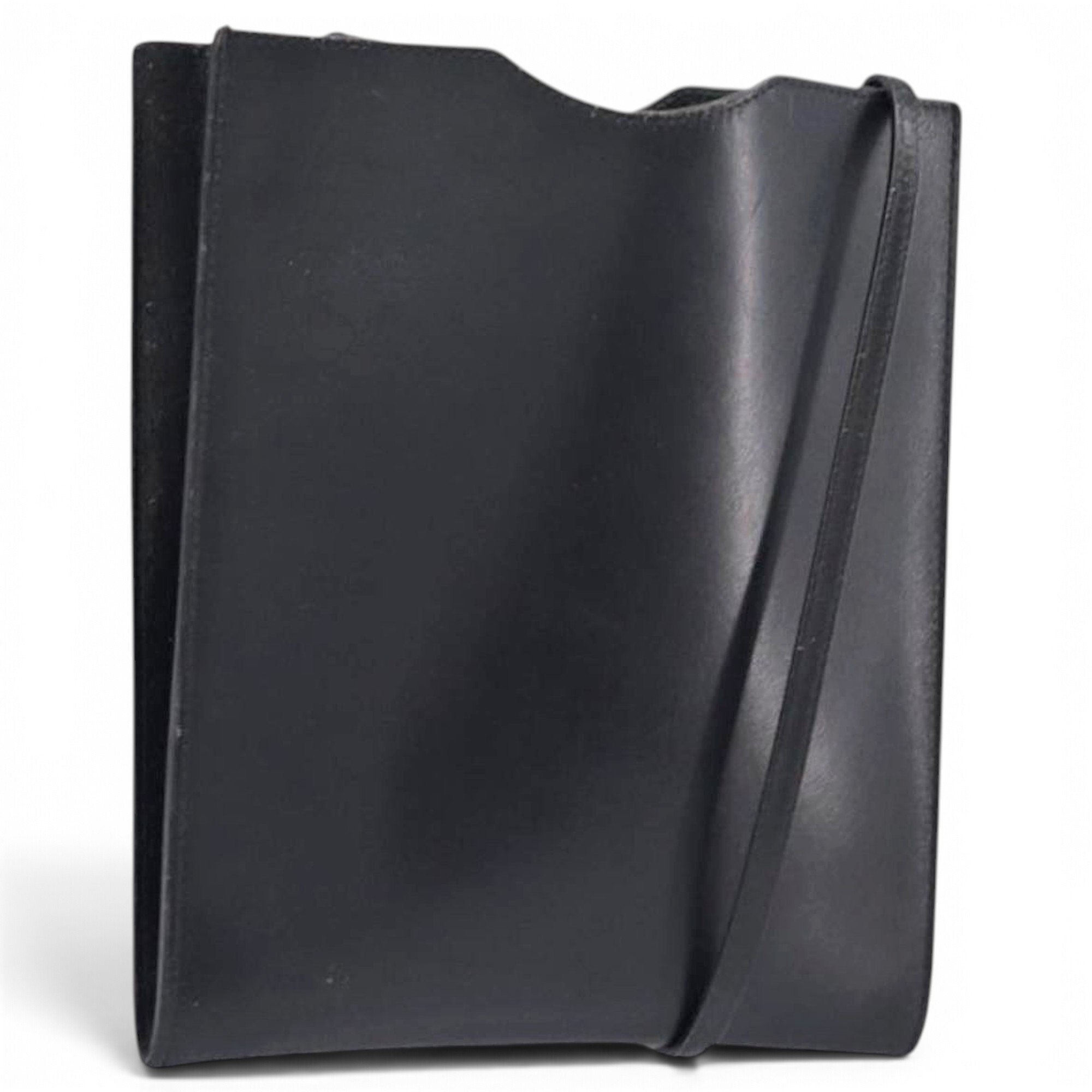 H leather handbag