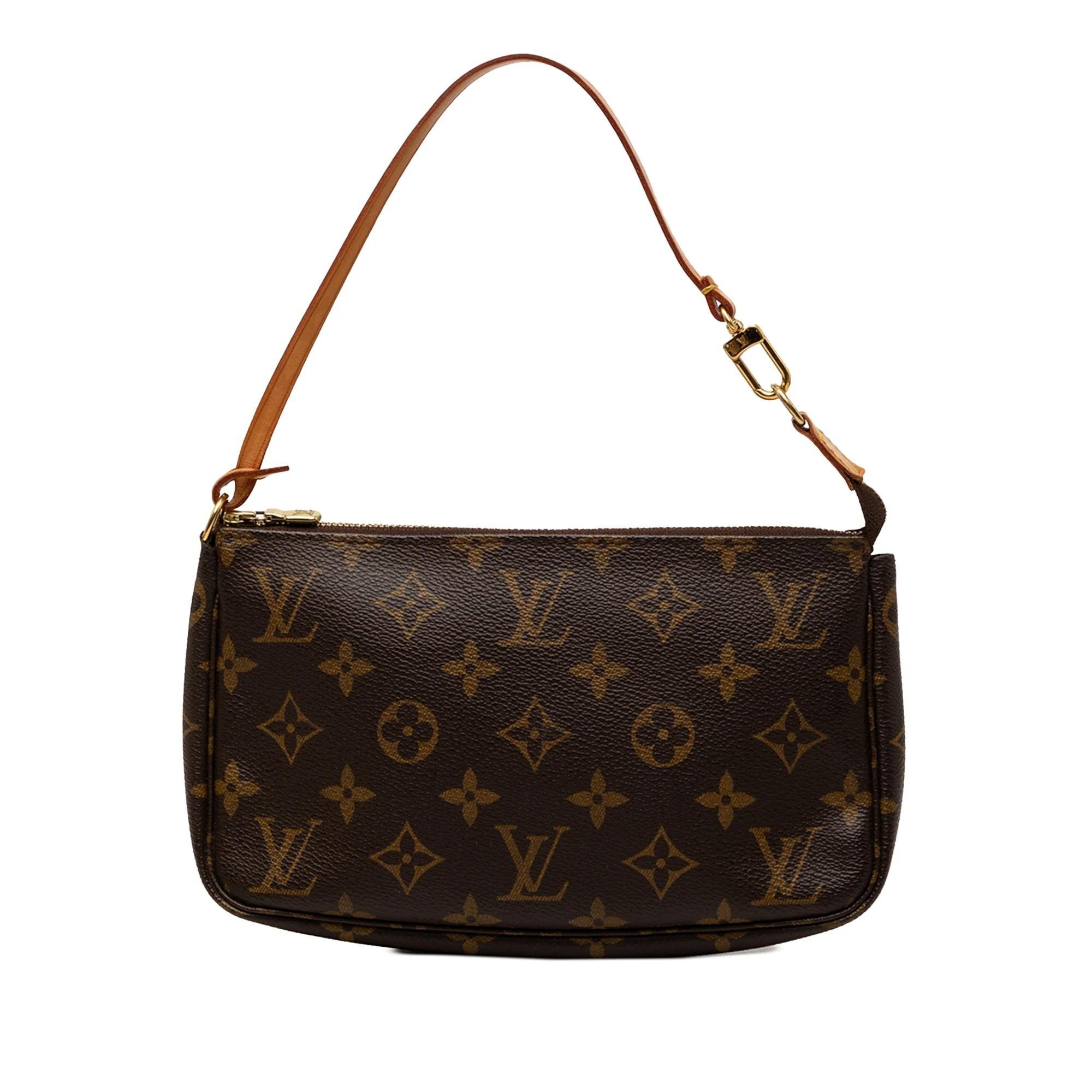 Pochette Accessoire leather handbag