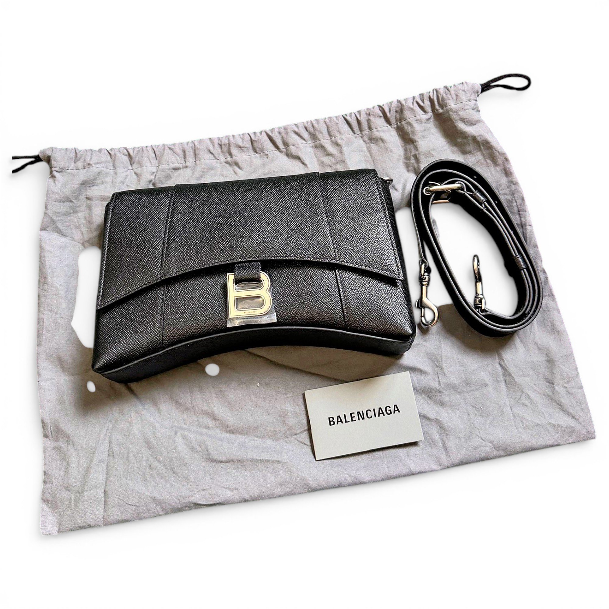 Downtown leather handbag