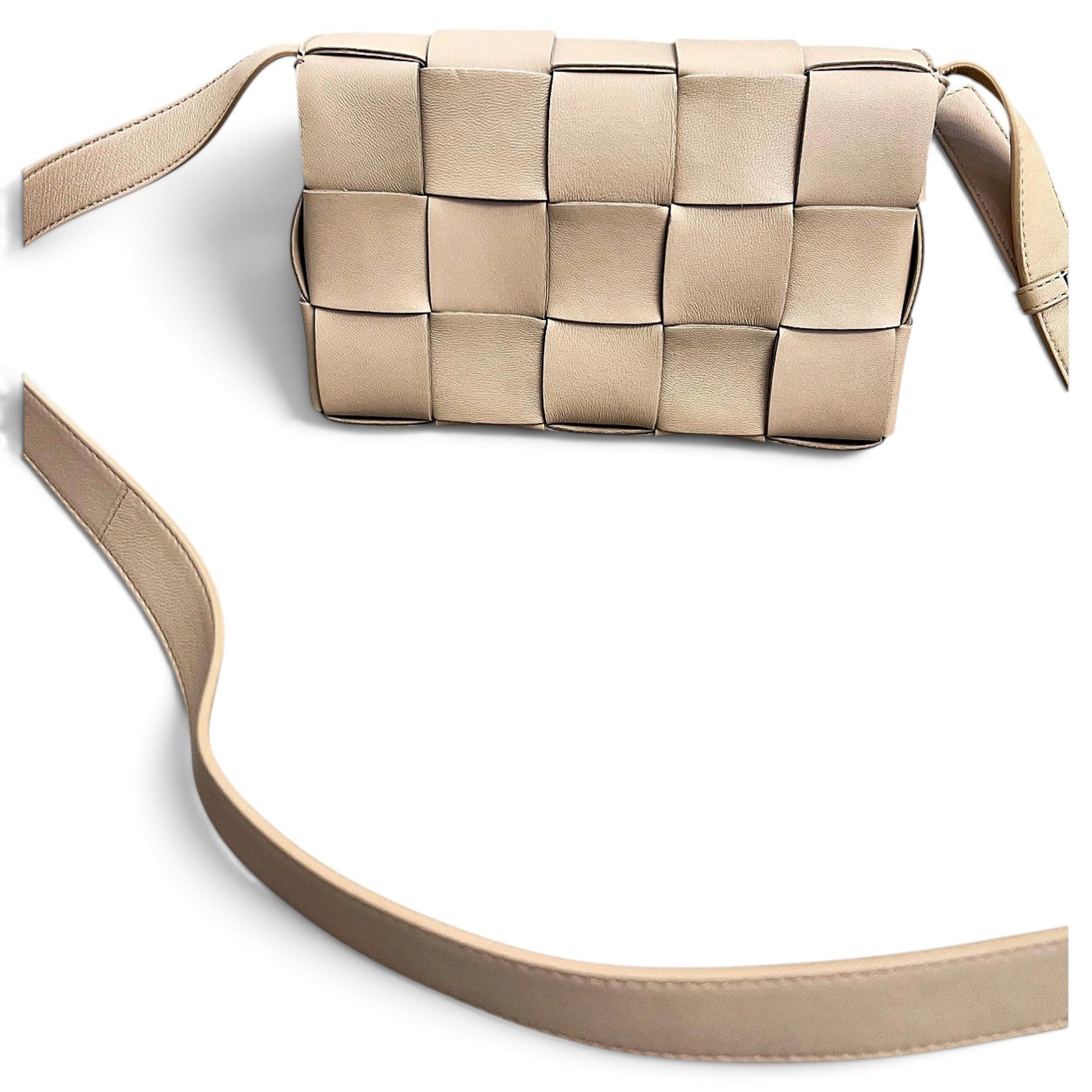 Bottega Veneta Cassette leather handbag