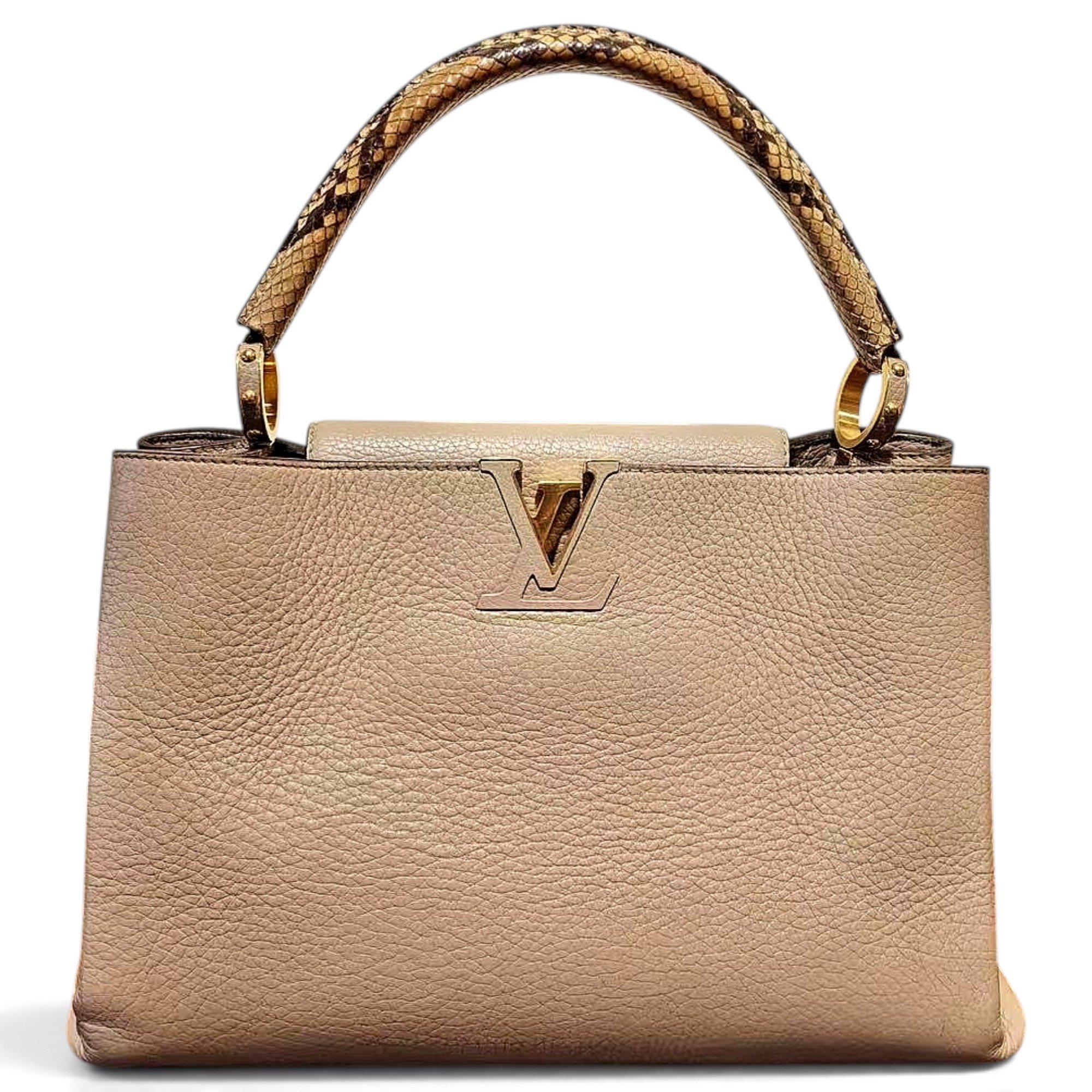 Capucines leather handbag