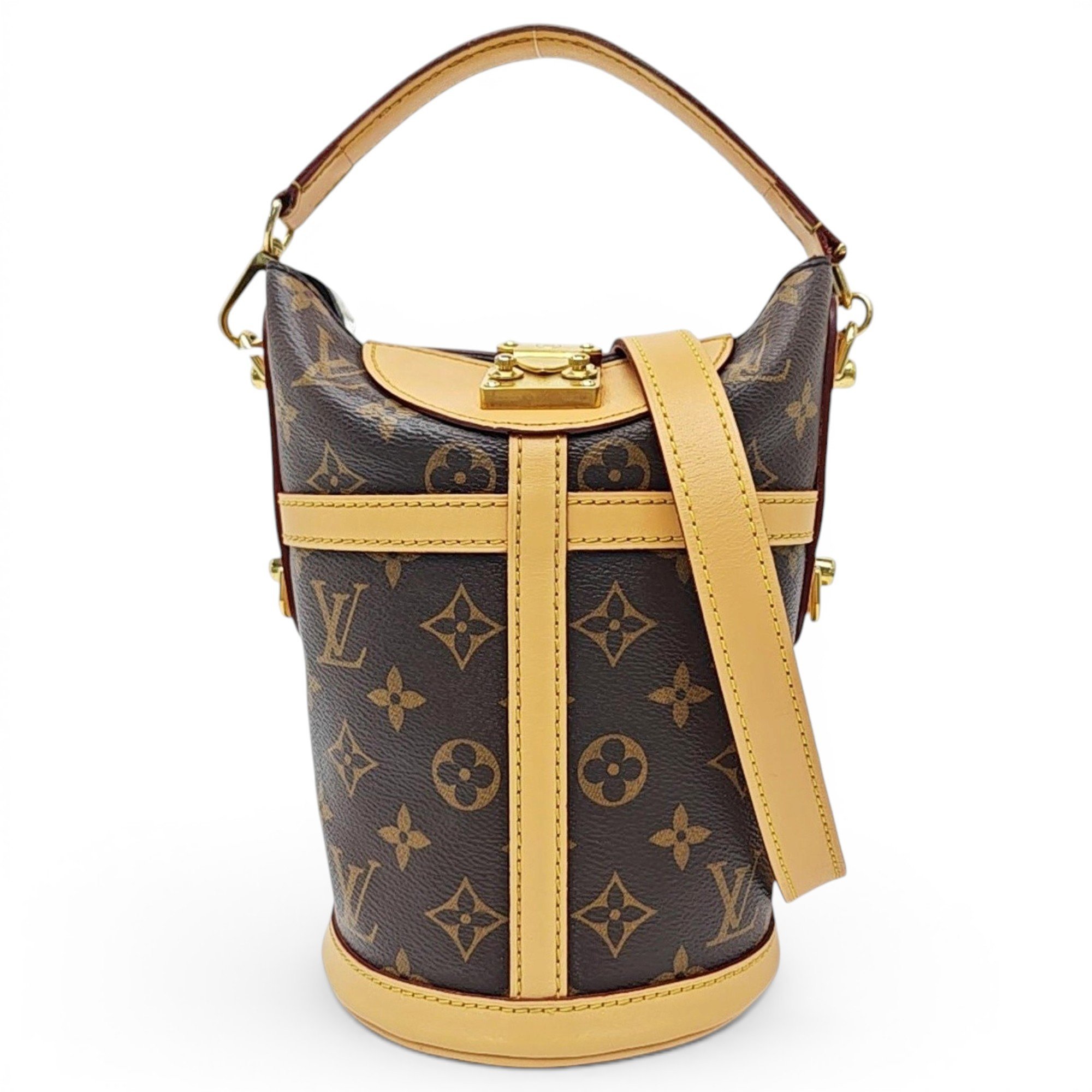 Duffle leather handbag