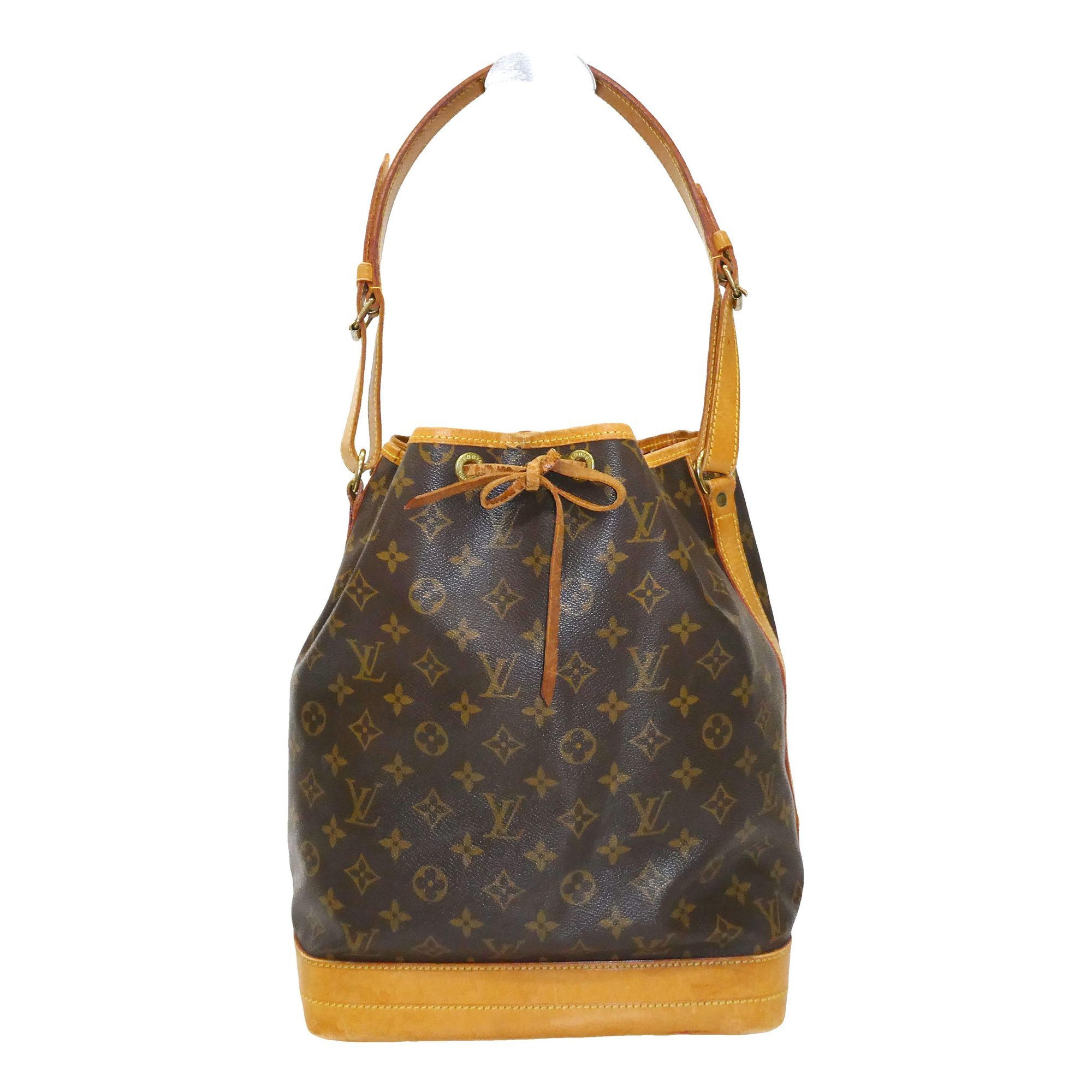 Noé leather handbag