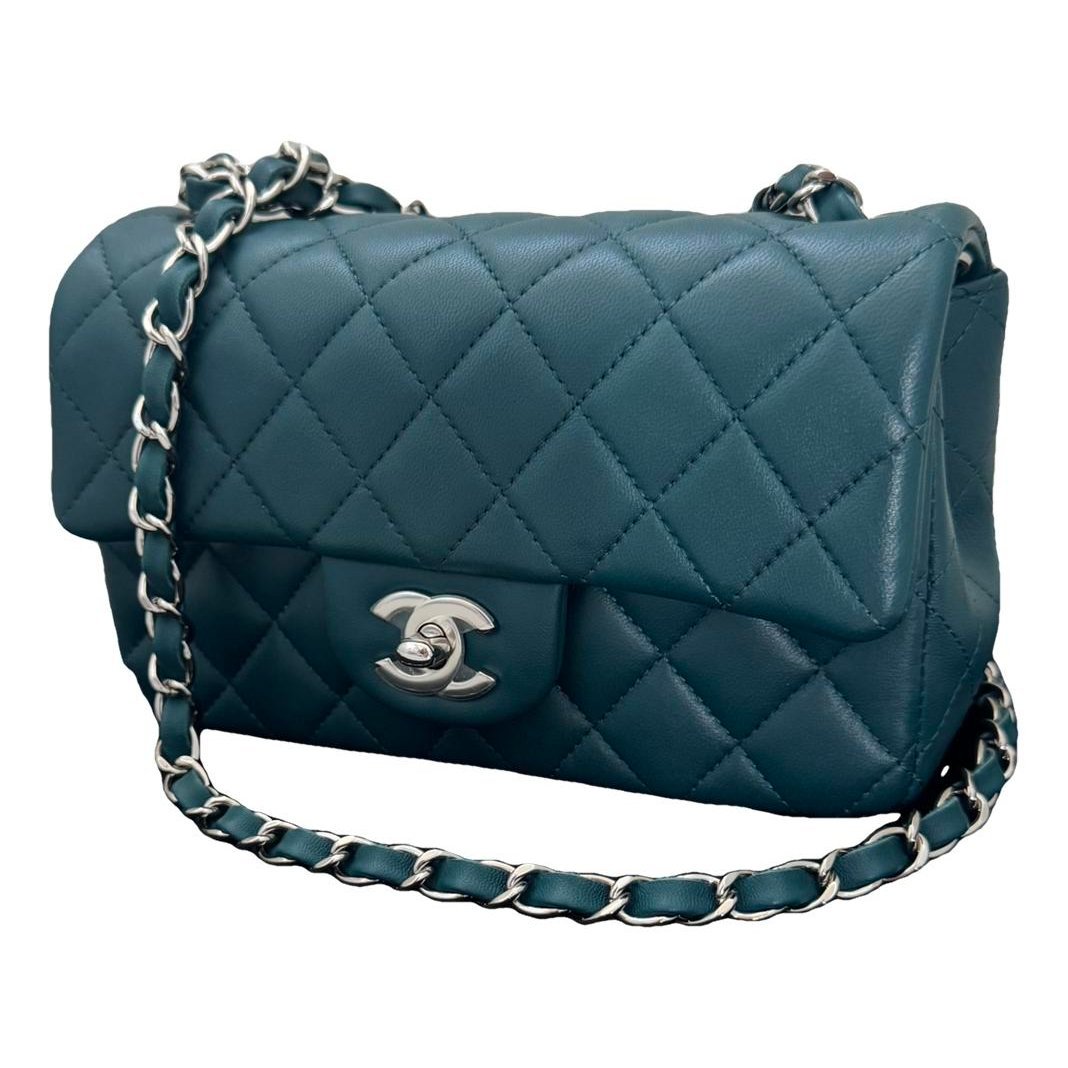 Timeless/Classique leather crossbody bag