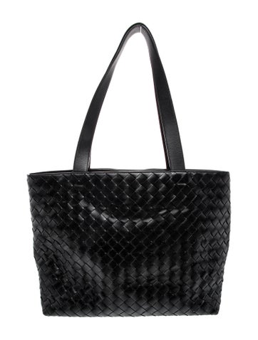 Intrecciato Shoulder Bag