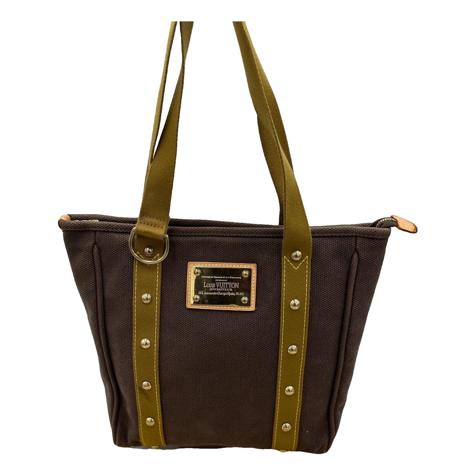 Antigua cloth handbag