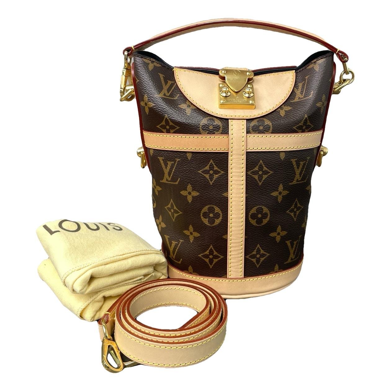 Duffle leather handbag