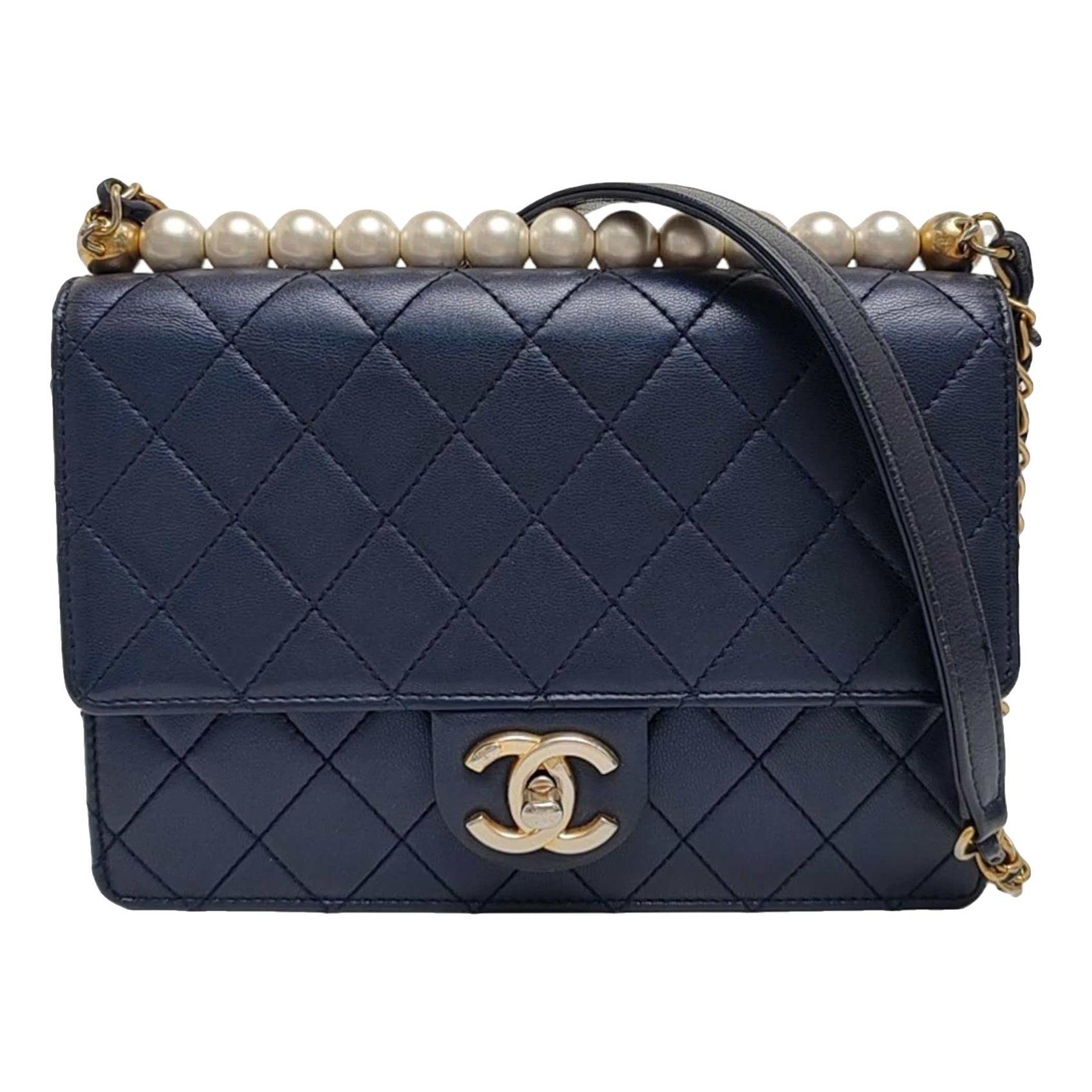 Timeless/Classique leather crossbody bag