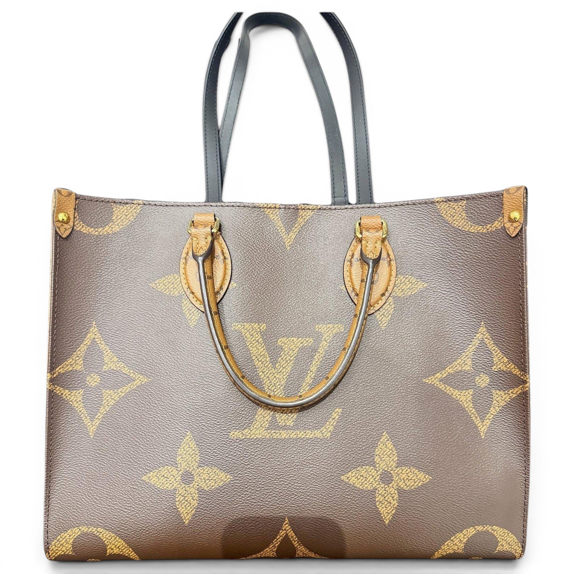 Onthego leather tote