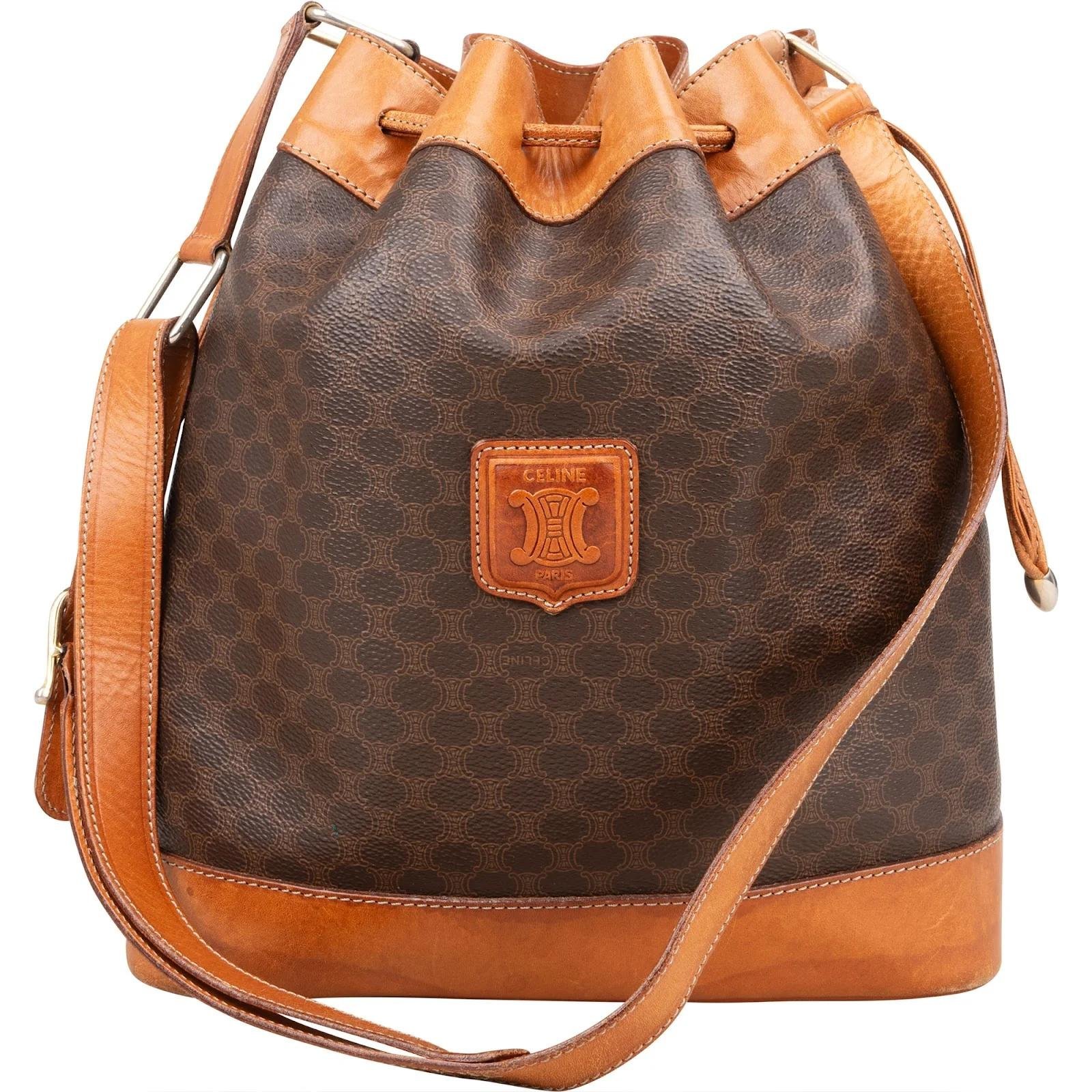Clasp Bucket leather handbag