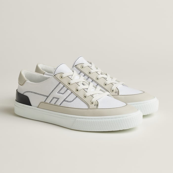 Deep Sneaker