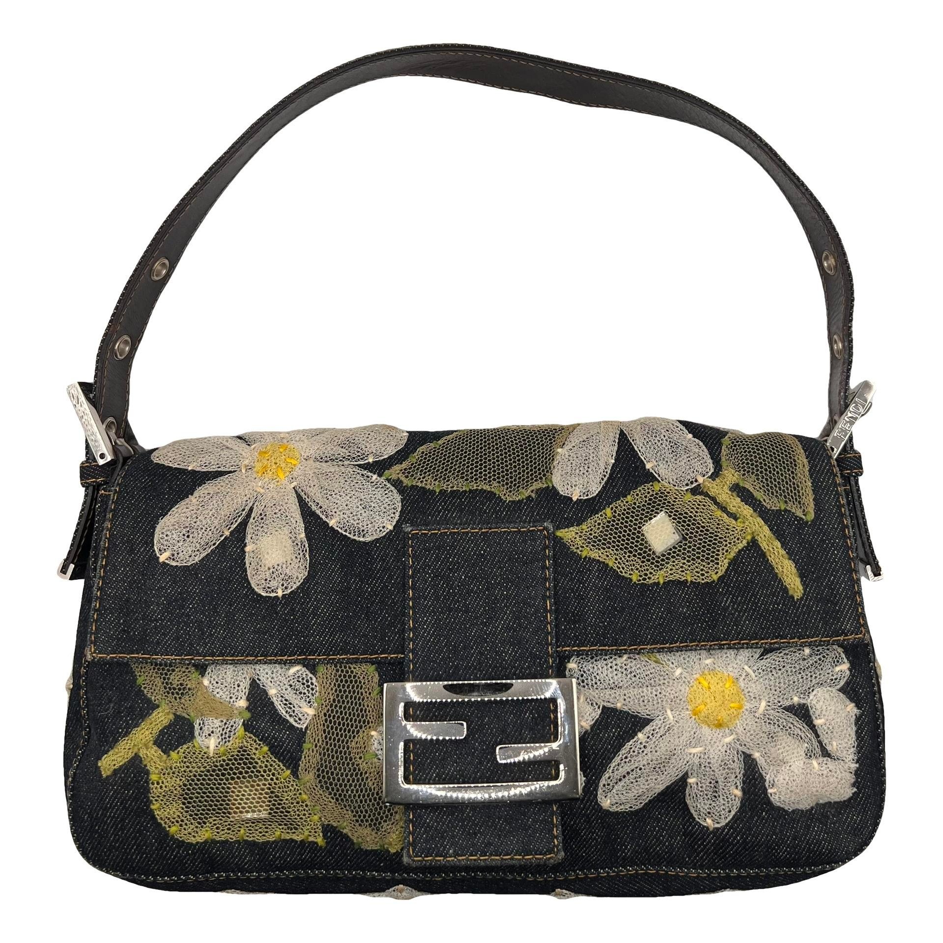 Baguette handbag