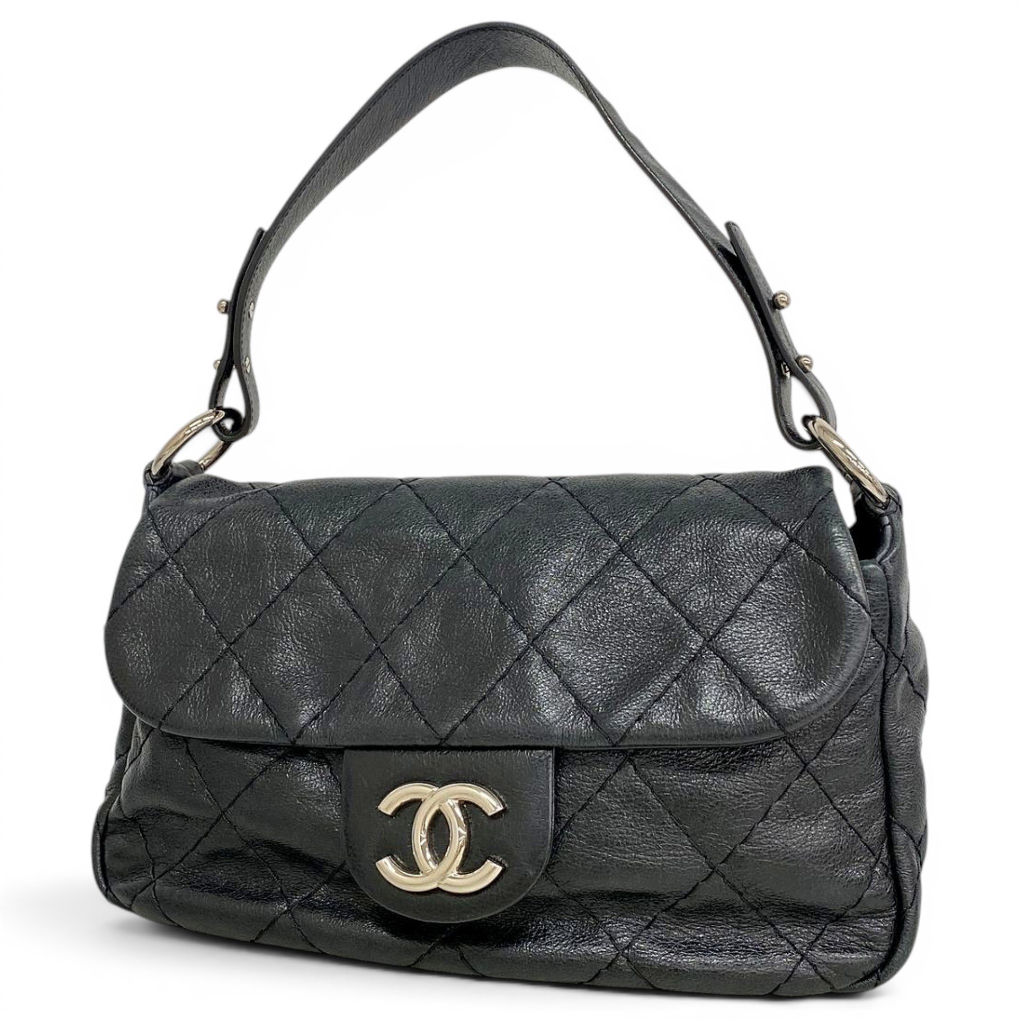 Chanel Leather handbag