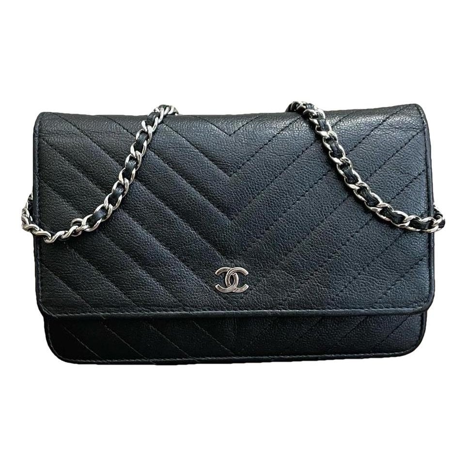 Leather crossbody bag