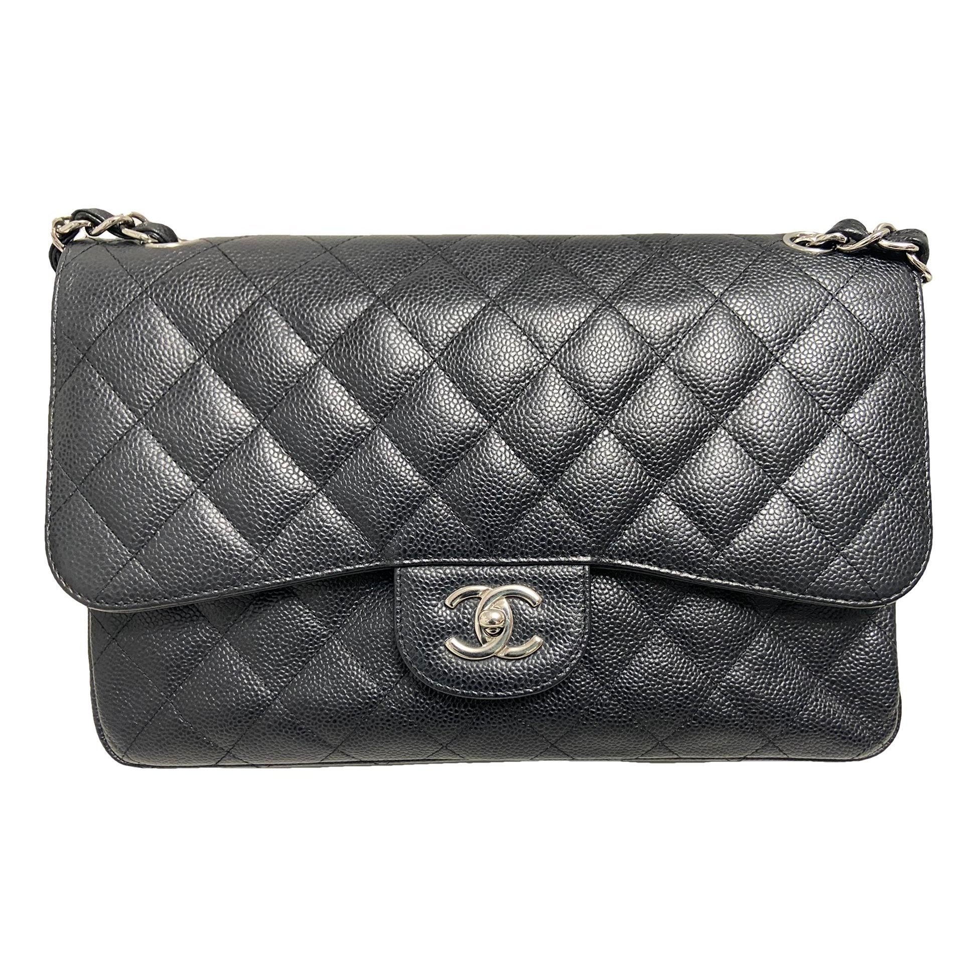 Timeless/Classique leather crossbody bag