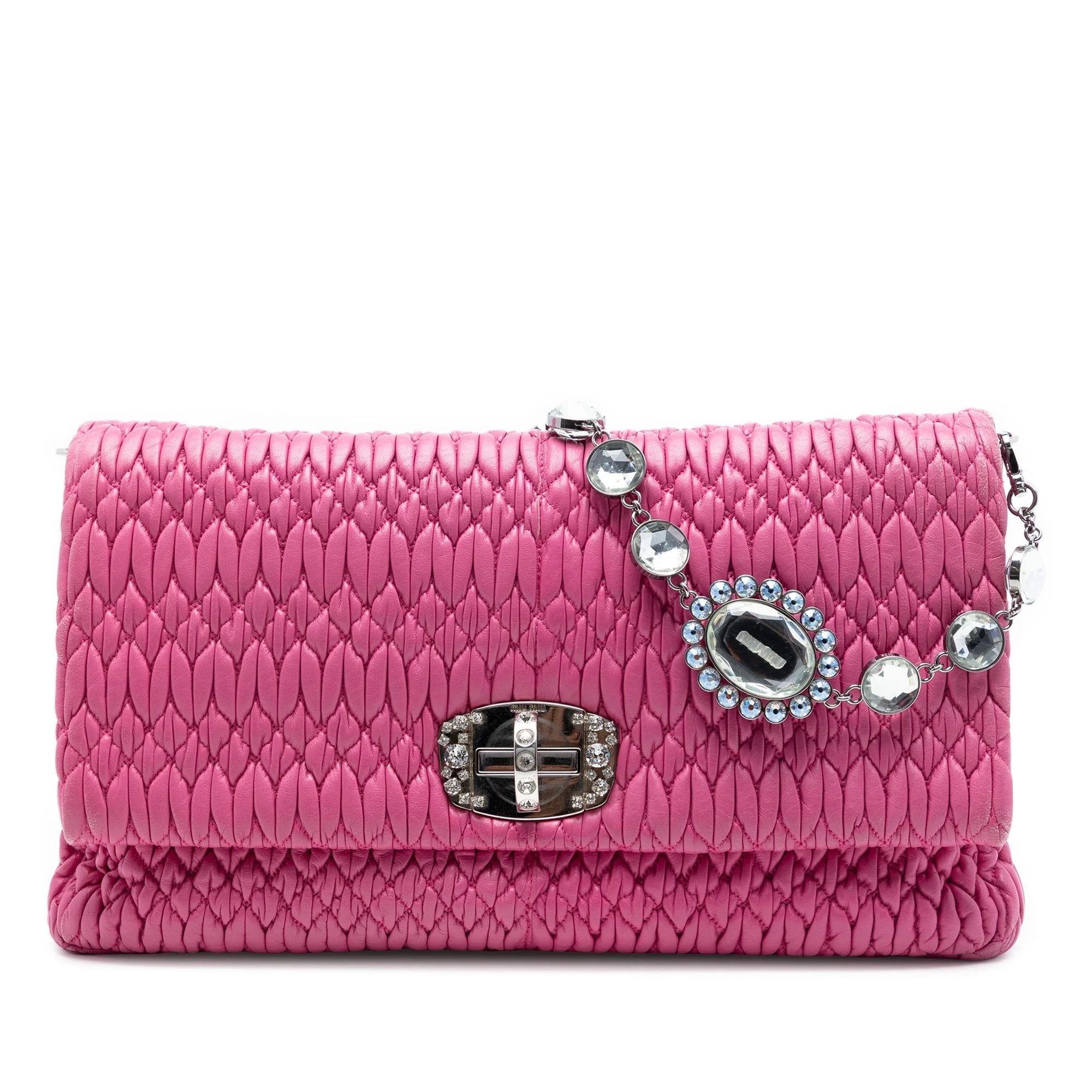 Matelassé leather handbag