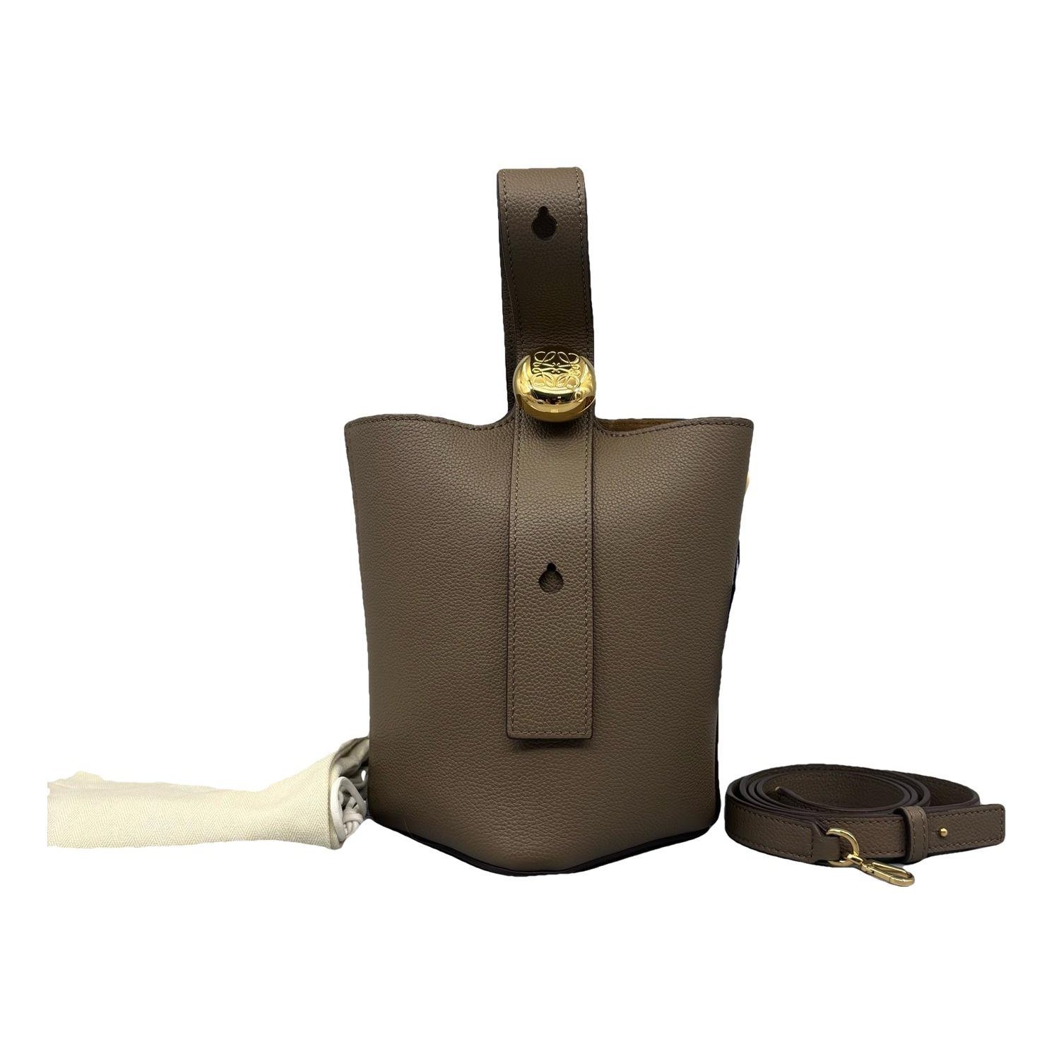 Pebble leather handbag