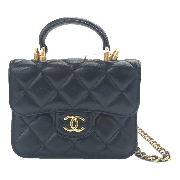 Timeless Classique Top Handle leather handbag