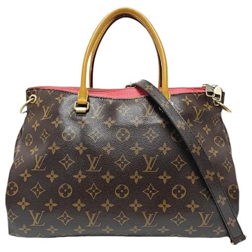Pallas leather handbag