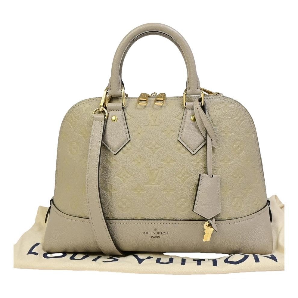 Louis Vuitton Leather handbag