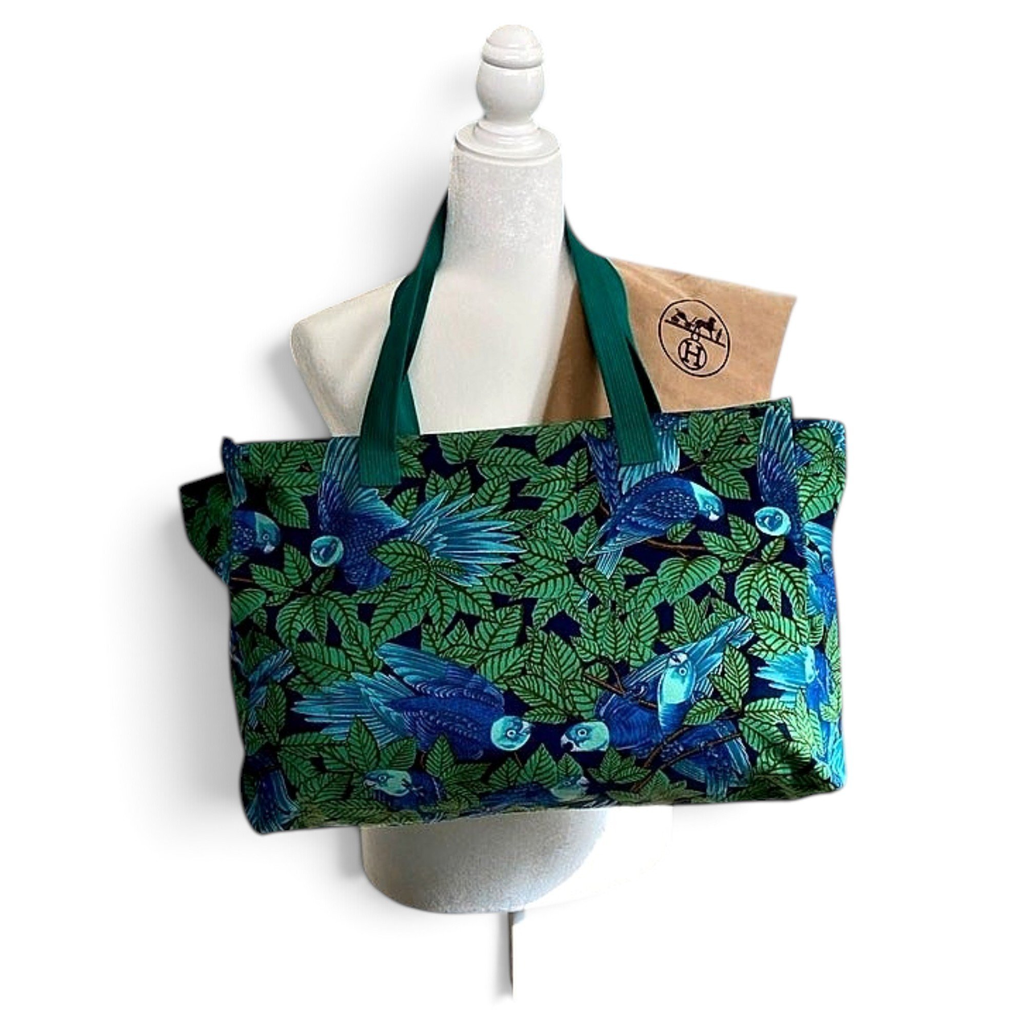 Cloth tote
