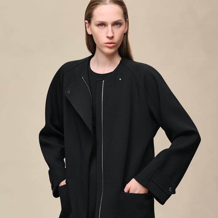 Noir Long Coat