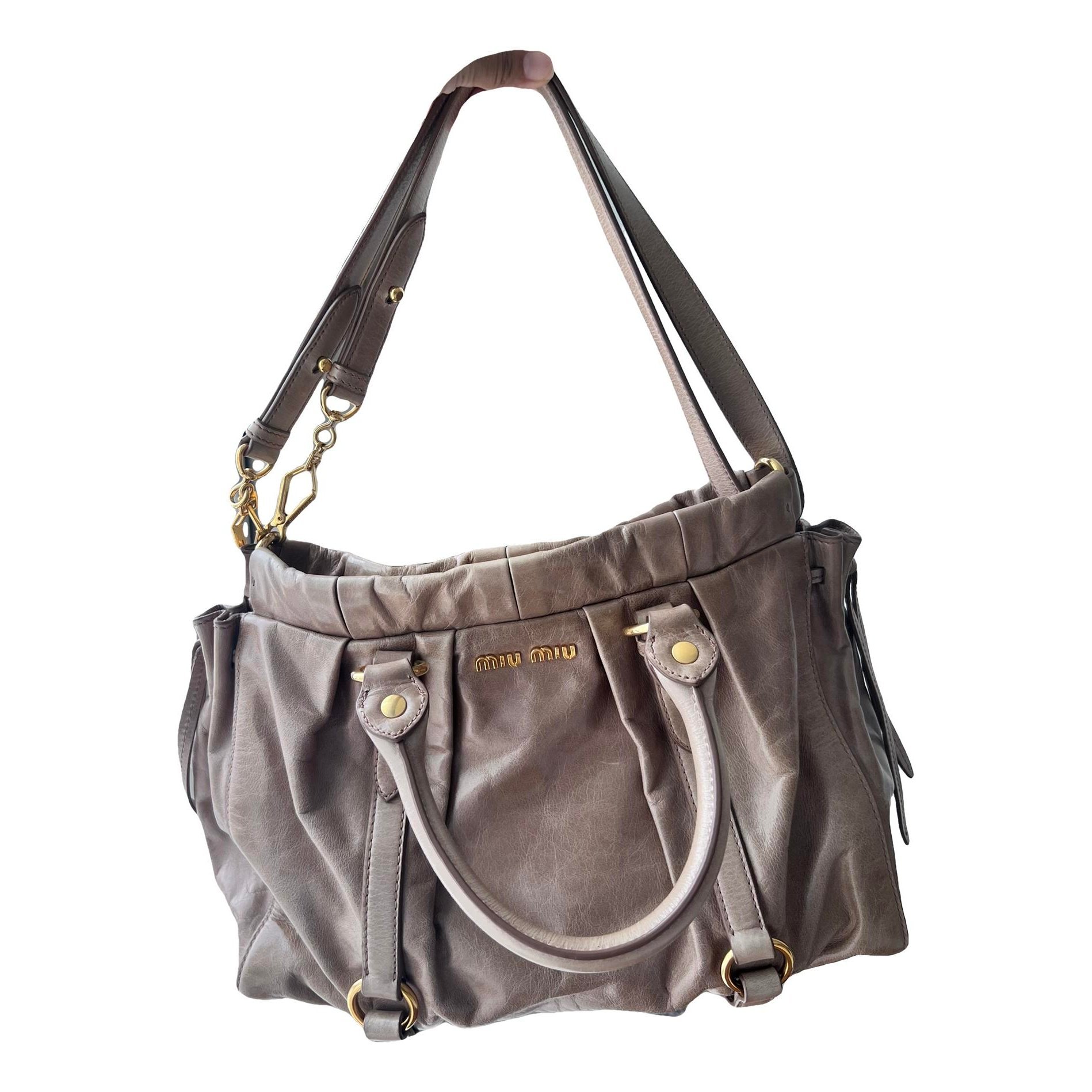 Vitello leather crossbody bag