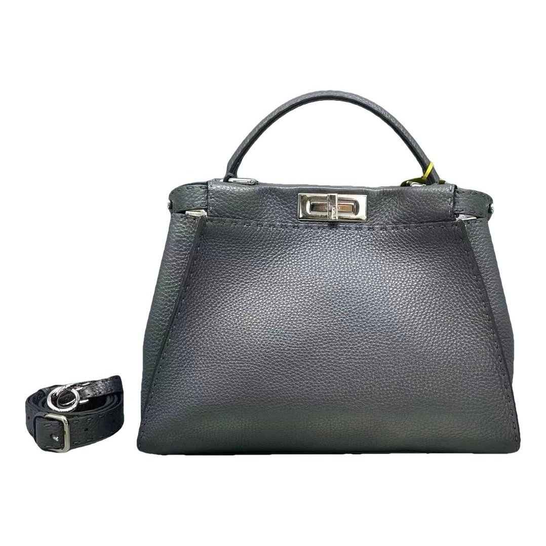 Peekaboo IseeU leather handbag