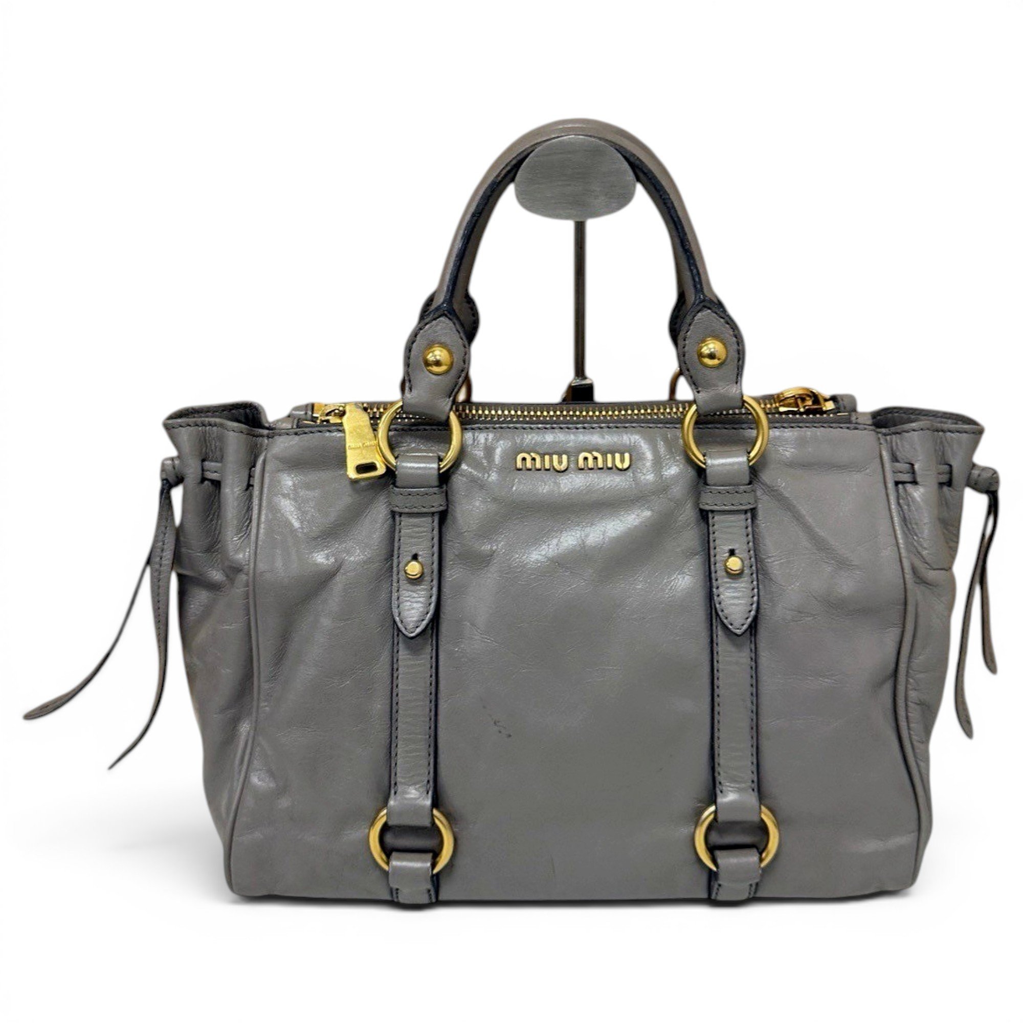 Leather handbag