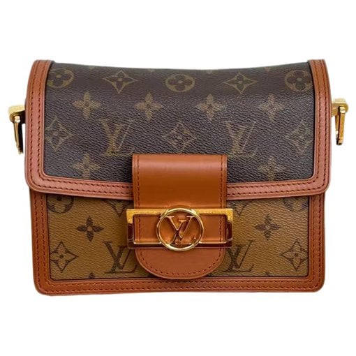 Dauphine leather handbag