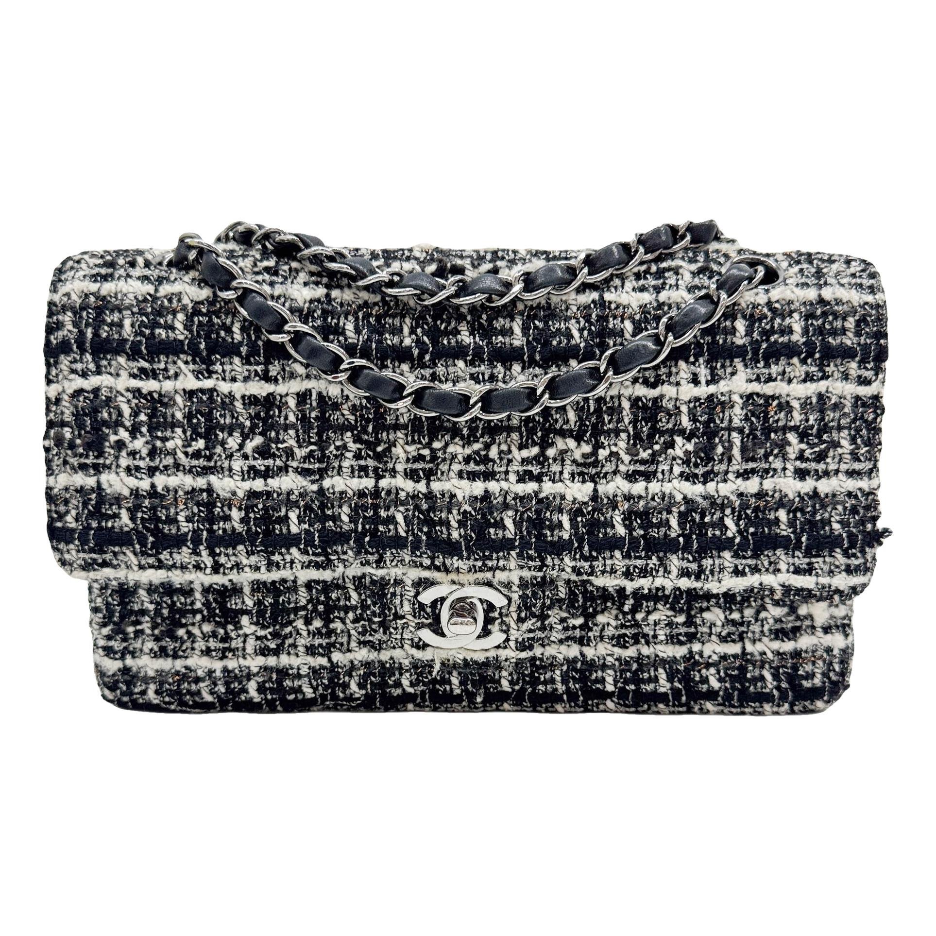 Timeless/Classique tweed handbag